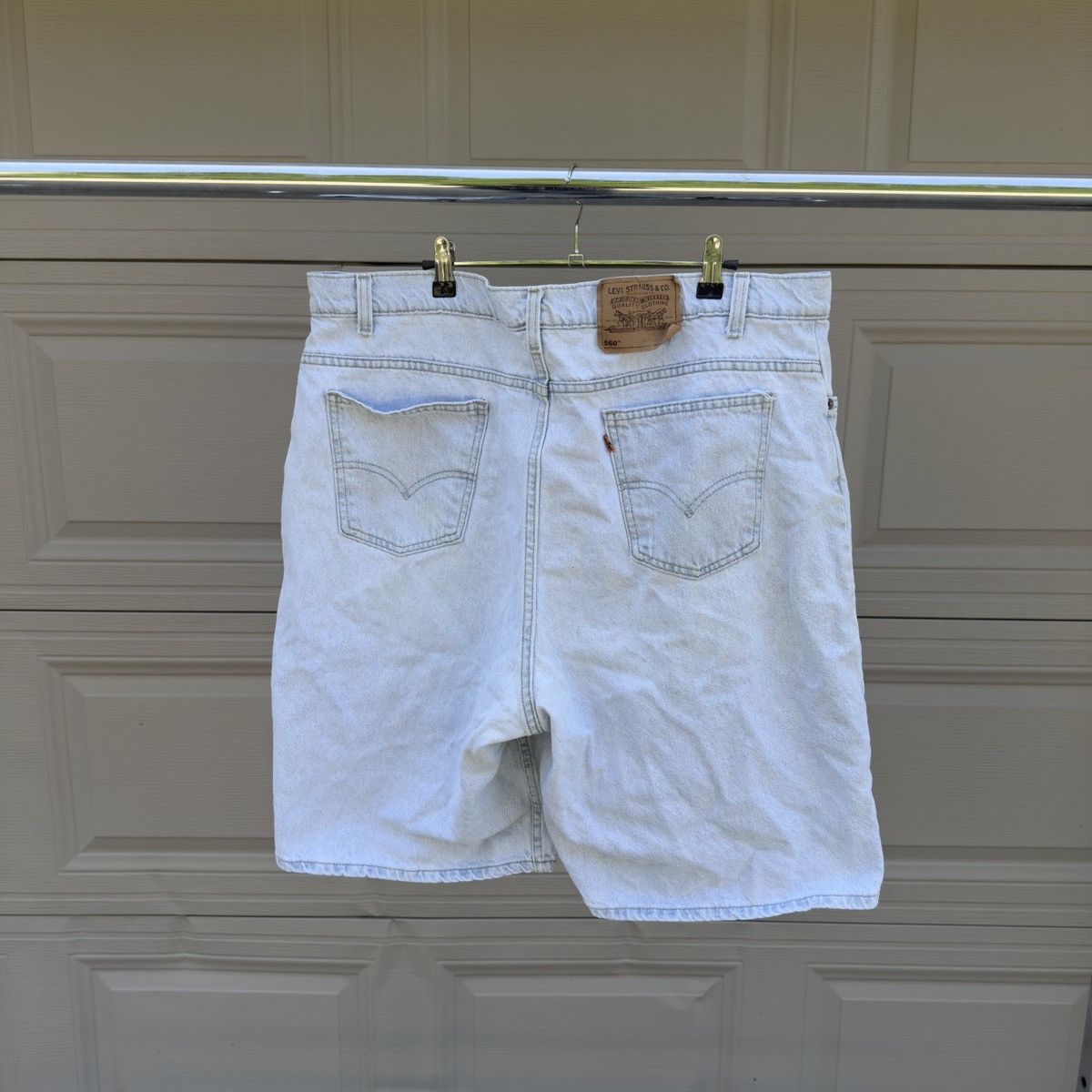 Levi's 90s Levi's 550 Light Wash Denim Shorts Skater ERD Chrome Size US 42 / EU 58 - 2 Thumbnail