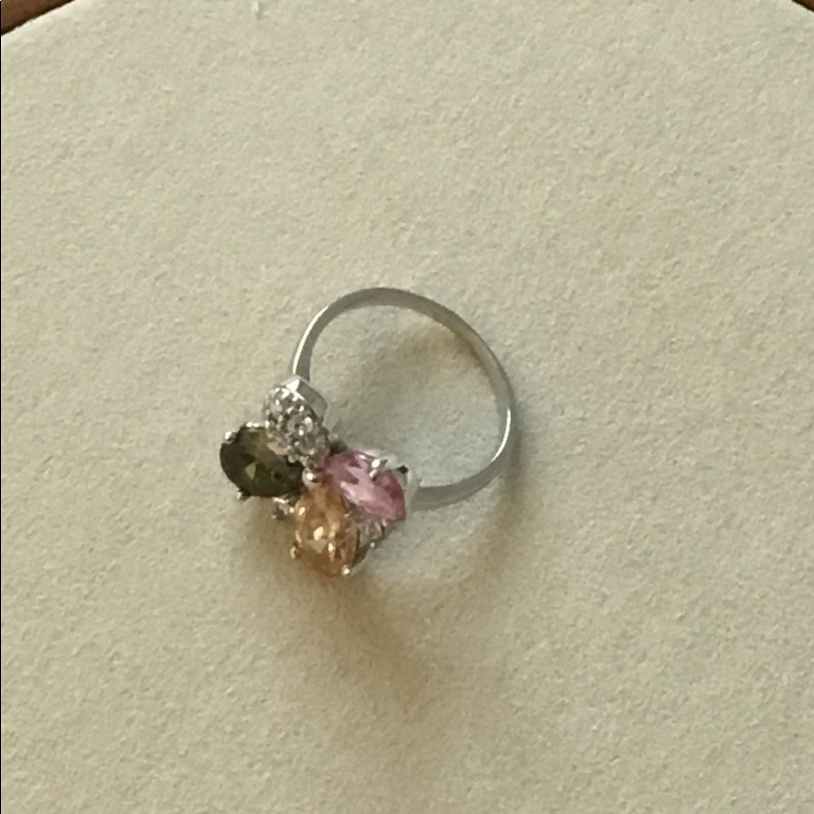 Other Multi-Crystals Flower Ring Size ONE SIZE - 3 Thumbnail