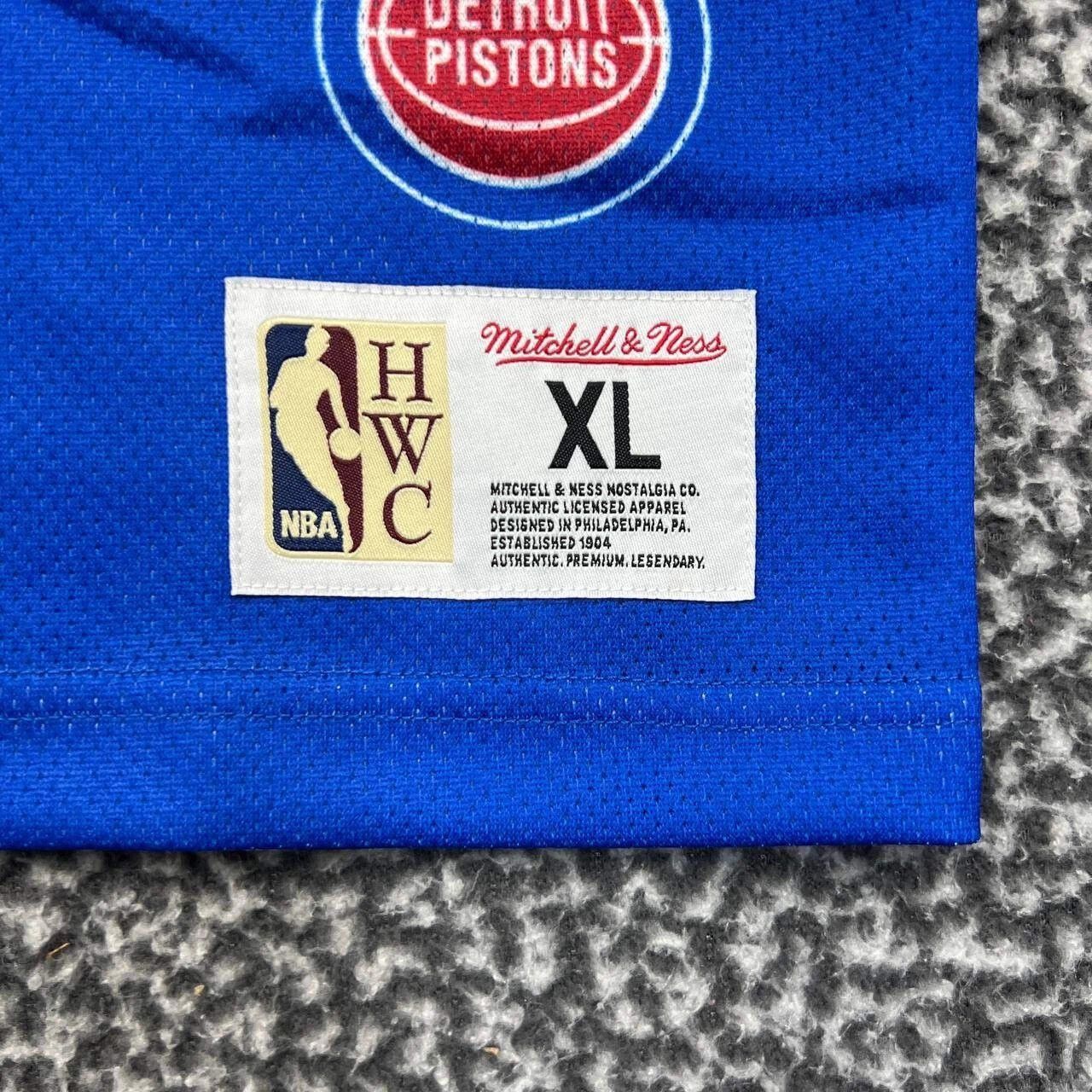 Mitchell & Ness Detroit Pistons Jersey Shirt Men XL HWC Sleeveless New Size US XL / EU 56 / 4 - 6 Thumbnail