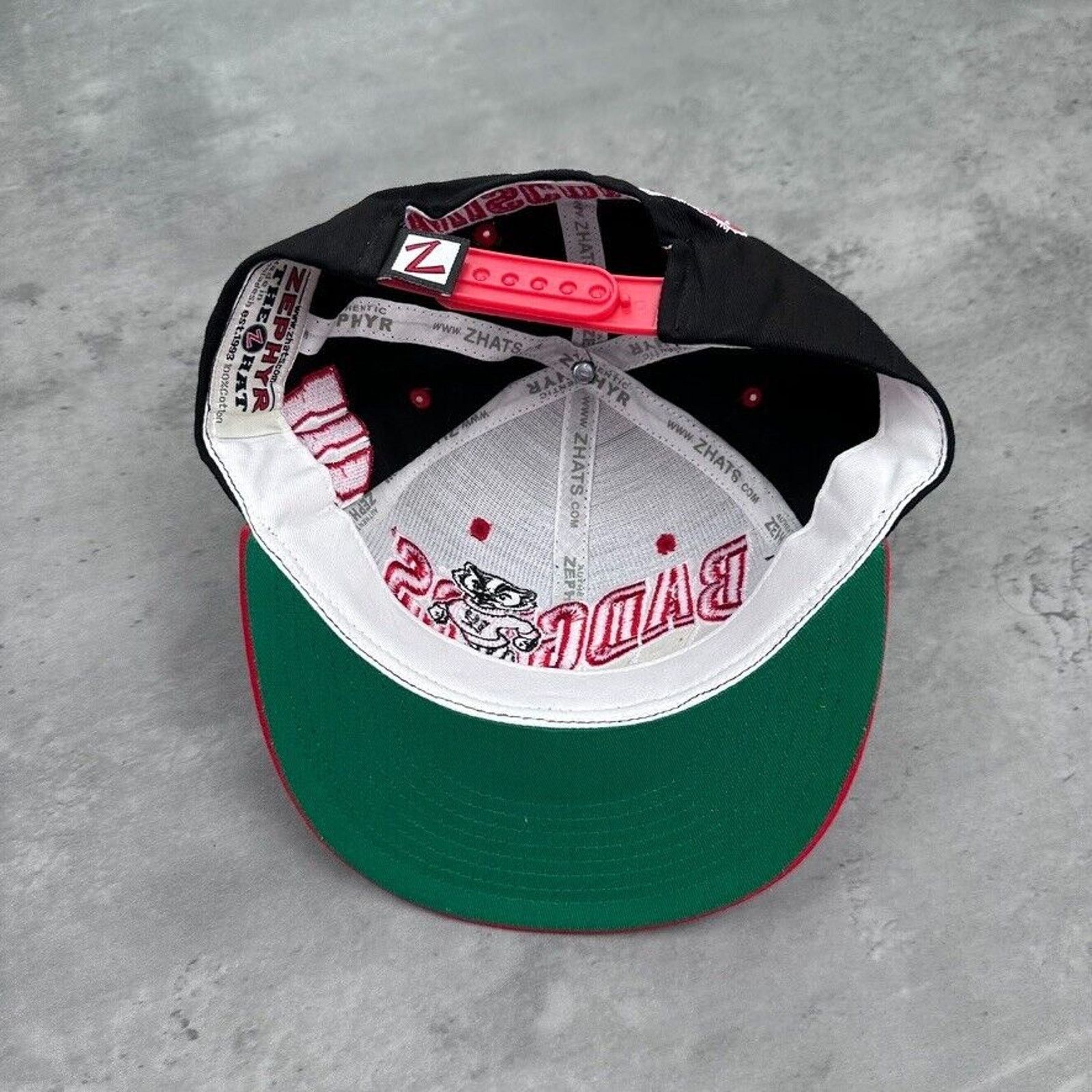 Vintage × Zephyr Vintage Zephyr University Wisconsin Badgers 2 Tone Wave Hat Size ONE SIZE - 3 Thumbnail
