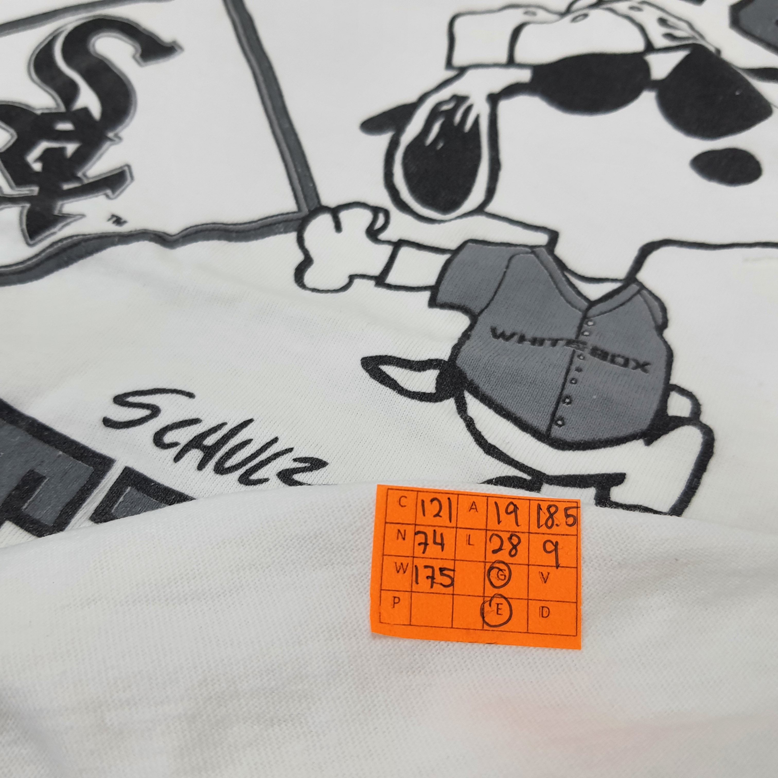 MLB × Vintage Vintage MLB Chicago White Sox x Snoopy T-shirt Size US M / EU 48-50 / 2 - 9 Thumbnail