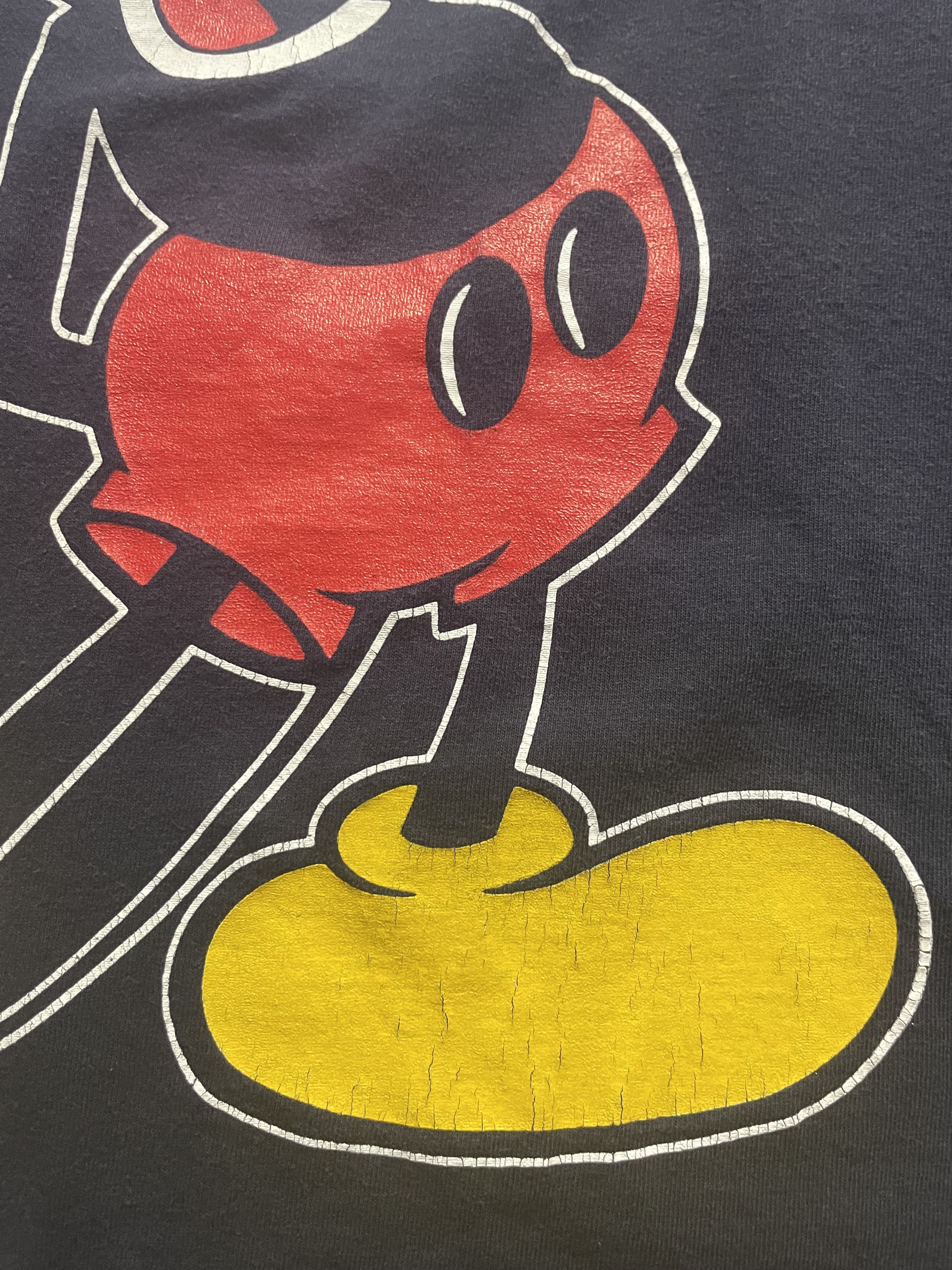 Vintage Vintage Mickey Mouse Disney Big Print Shirt Size US XL / EU 56 / 4 - 3 Thumbnail