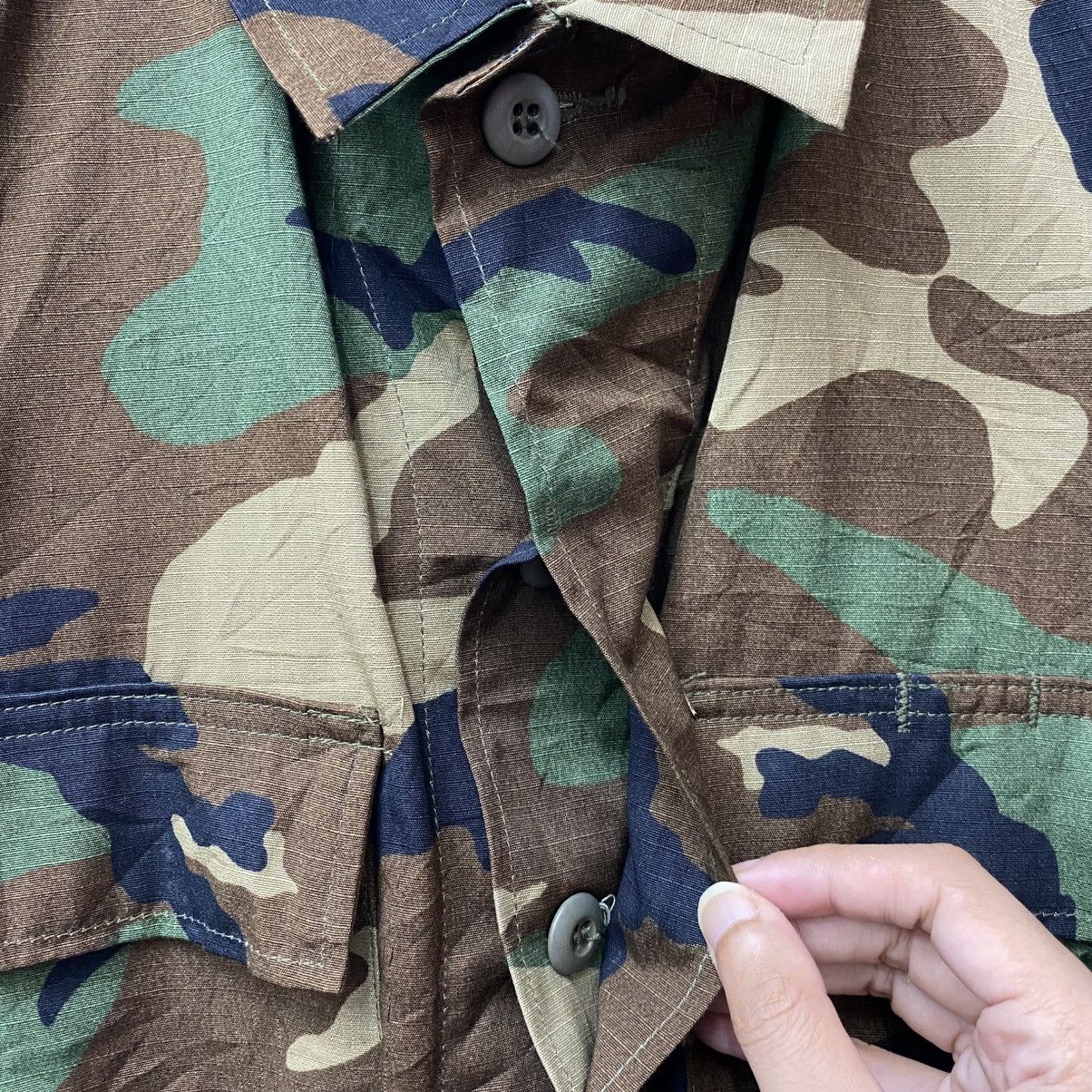 Vintage Deadstock Vintage 80s US Military Woodland Camouflage Jacket Size US M / EU 48-50 / 2 - 5 Thumbnail