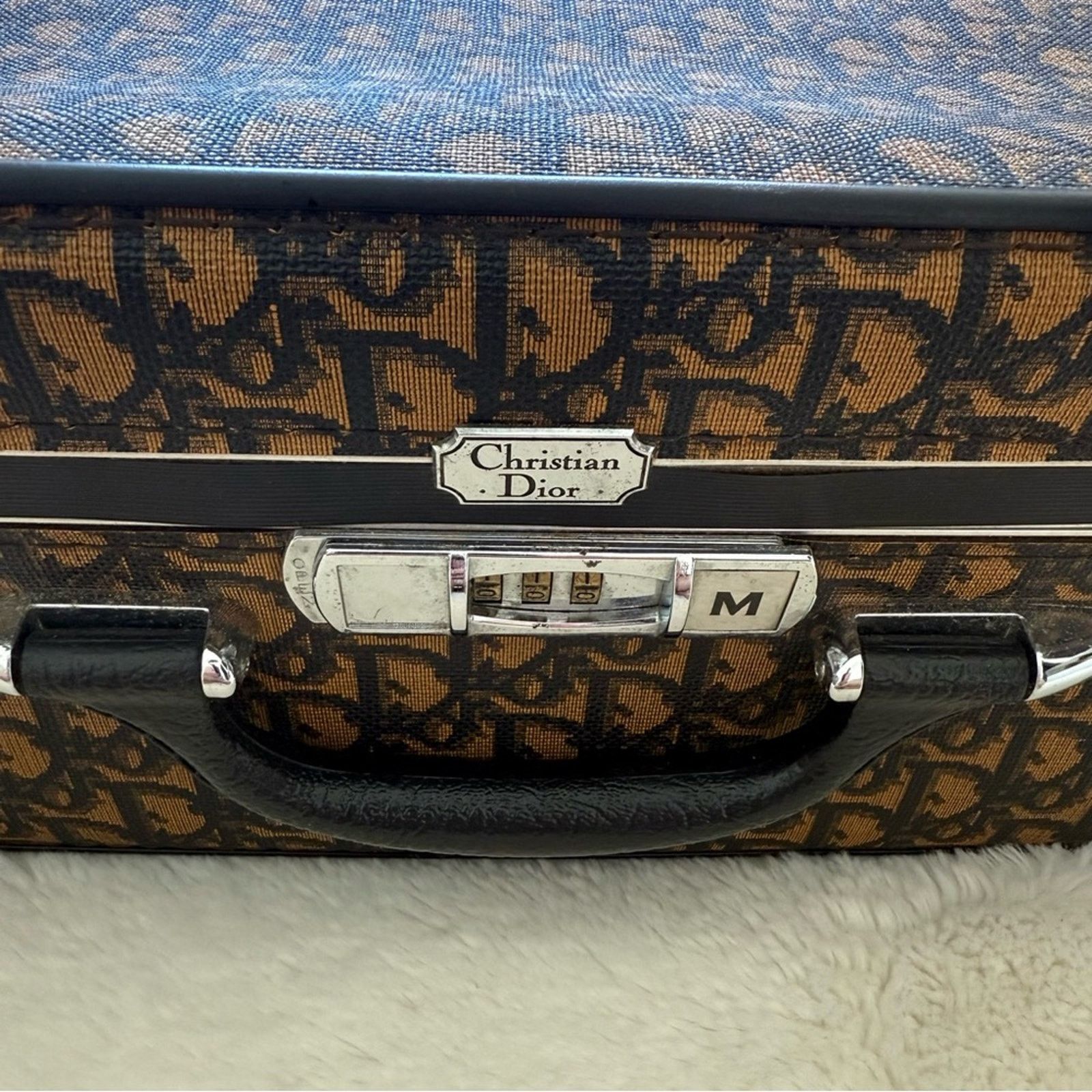 Dior Vintage 1970s Christian Dior Suitcase 100% Authentic 28x18x8 Size ONE SIZE - 7 Thumbnail