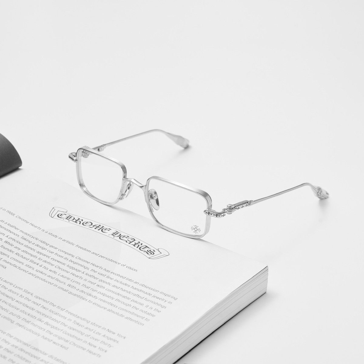 Chrome Hearts CHROME HEARTS ASSSOLUTLY BRUSHED SILVER GLASSES Size ONE SIZE - 1 Thumbnail