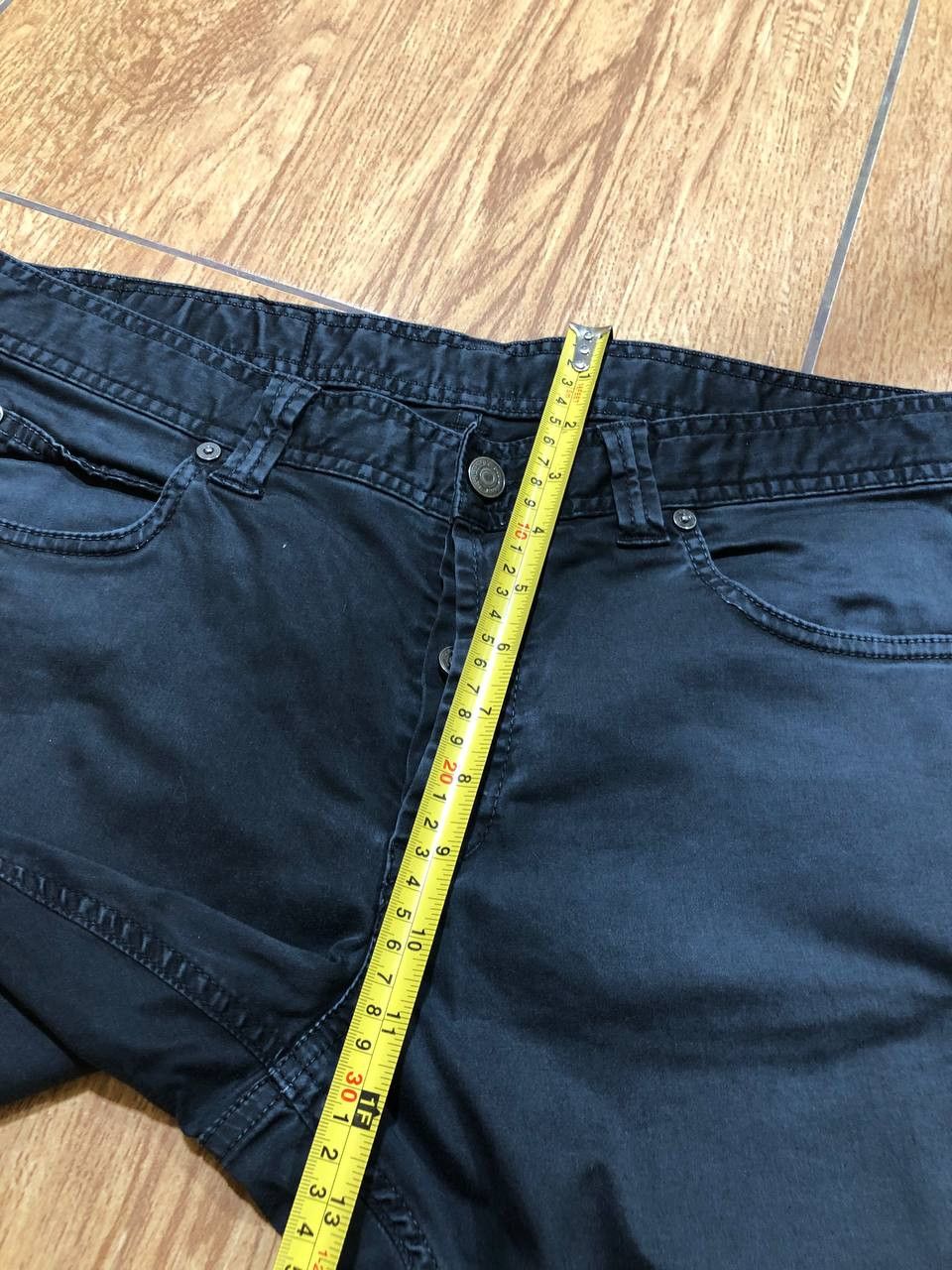 Burberry Burberry London Men's Slim Fit Cotton Denim Jeans Size US 34 / EU 50 - 12 Thumbnail
