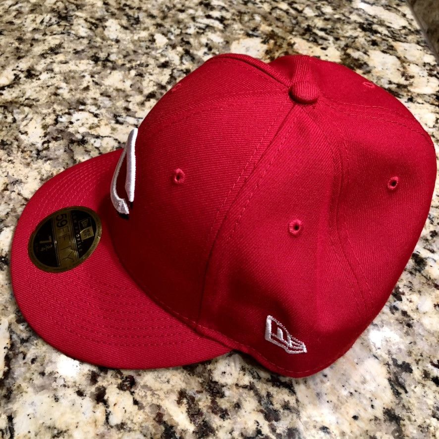 New Era Cincinatti Reds New Era 59FIFTY Low Profile Fitted Hat 7 3/4 Size ONE SIZE - 2 Thumbnail