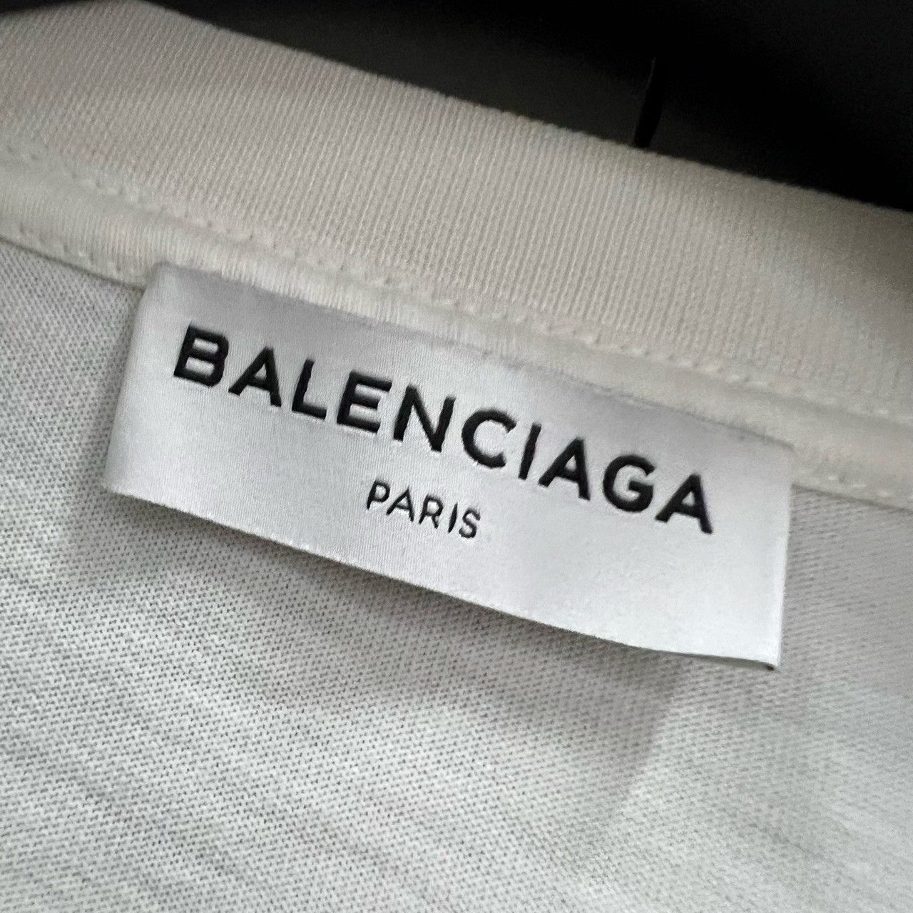 Balenciaga white short sleeve Balenciaga logo t-shirt Size US L / EU 52-54 / 3 - 2 Thumbnail