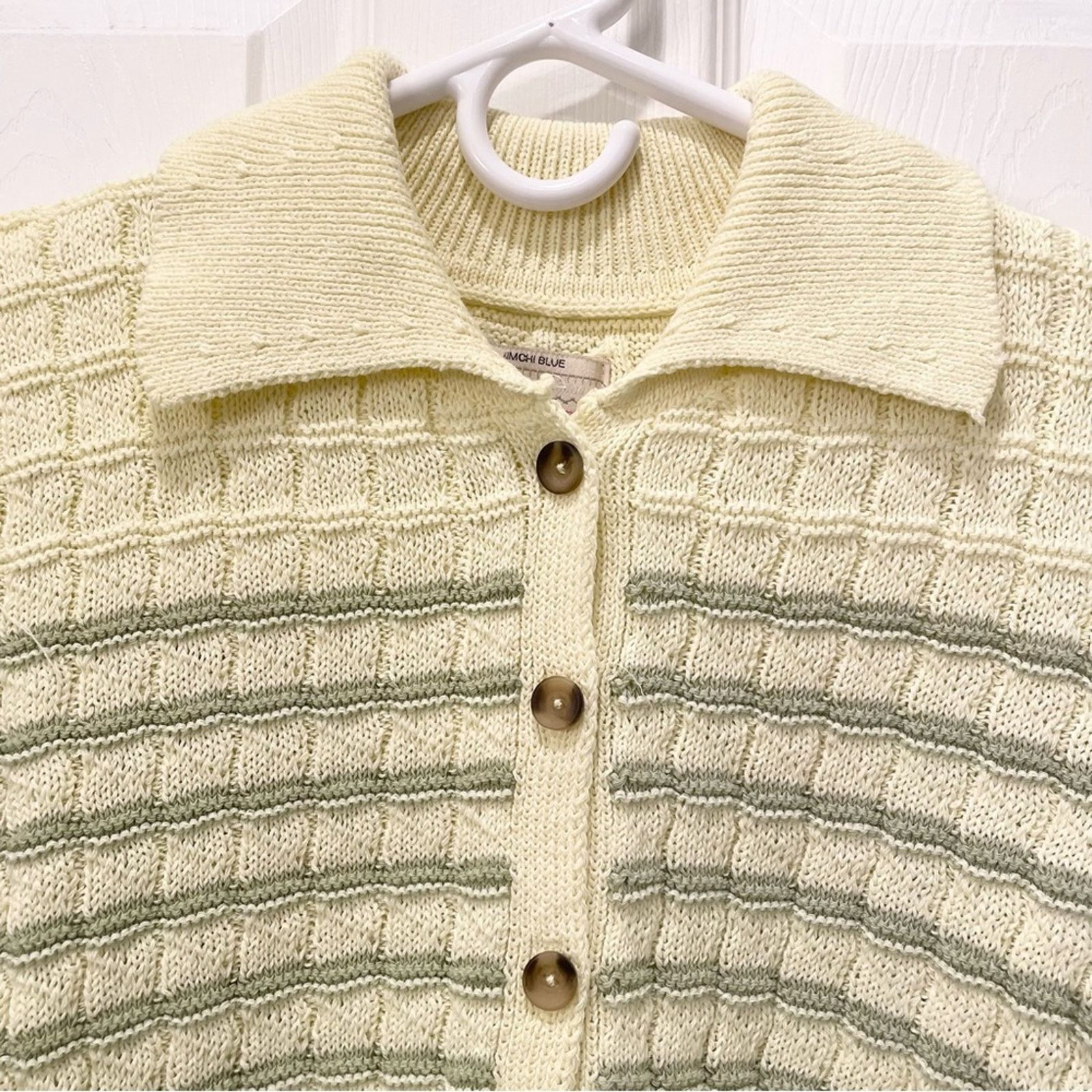 Urban Outfitters Urban Outfitters Kimchi Blue Oliver Button-Down Sweater S Size S / US 4 / IT 40 - 3 Thumbnail