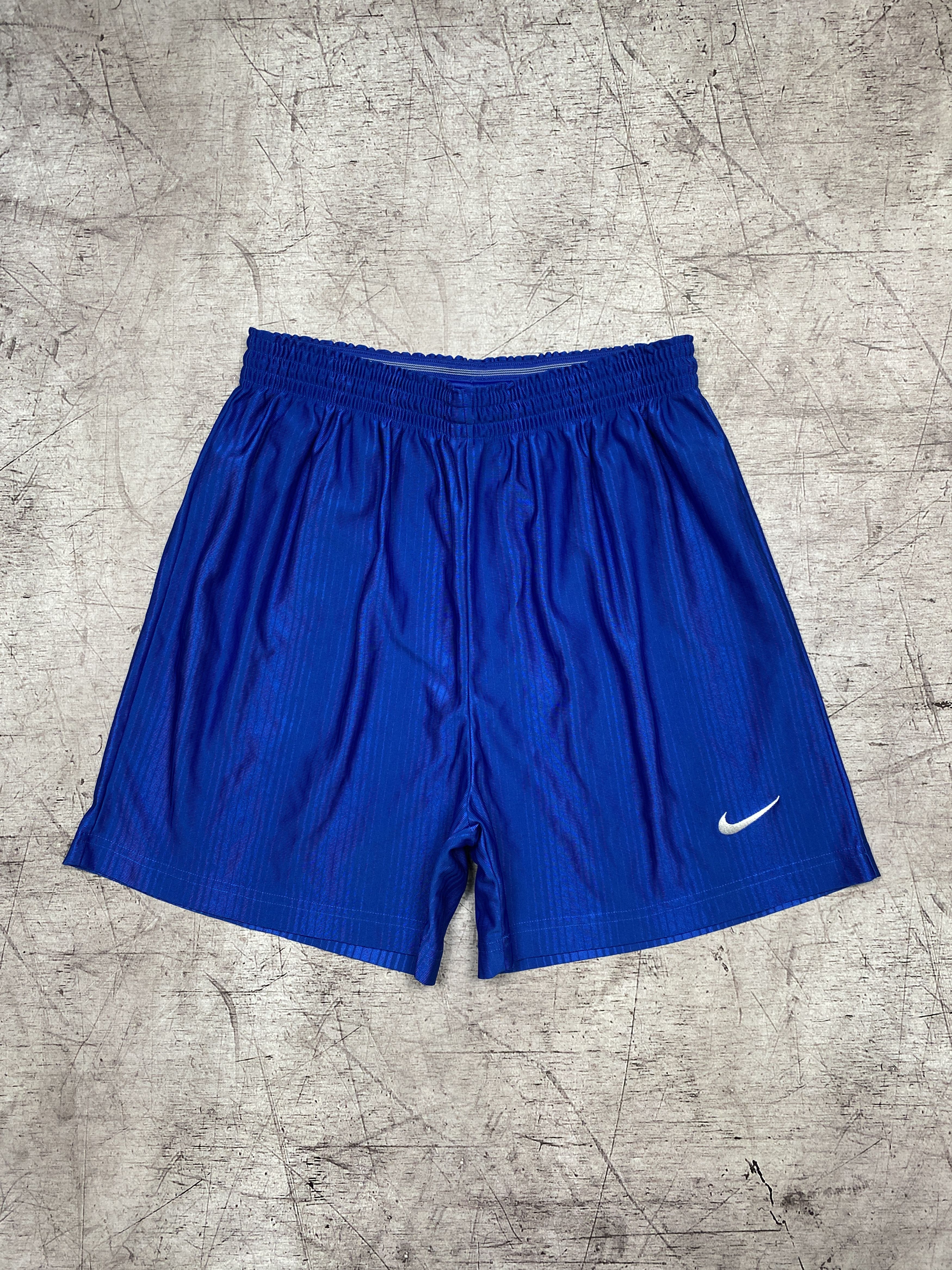 Nike Nike Vintage Mens Shorts Size US 34 / EU 50 - 1 Thumbnail