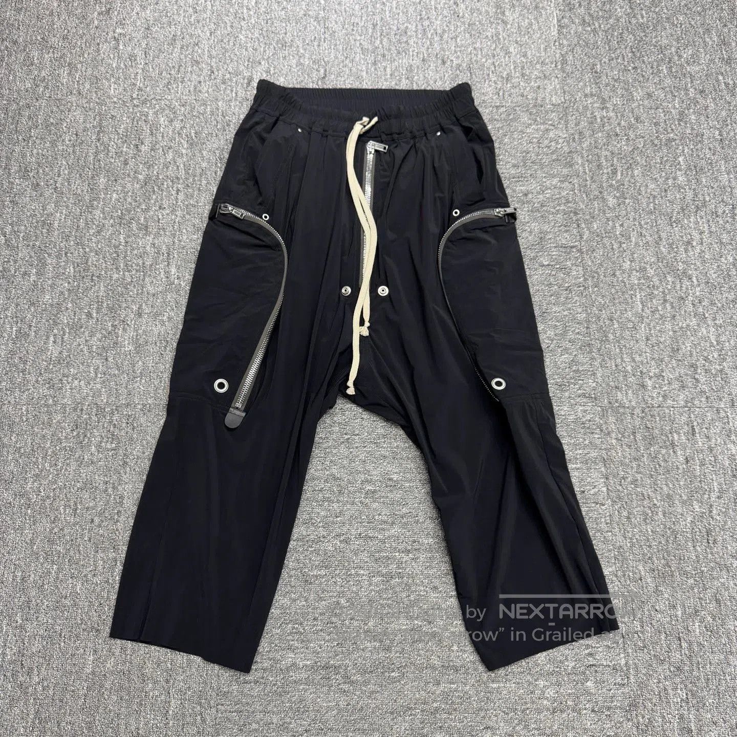 Rick Owens Black Cargo Pants with Zipper Pockets Size 30. Size US 30 / EU 46 - 1 Thumbnail
