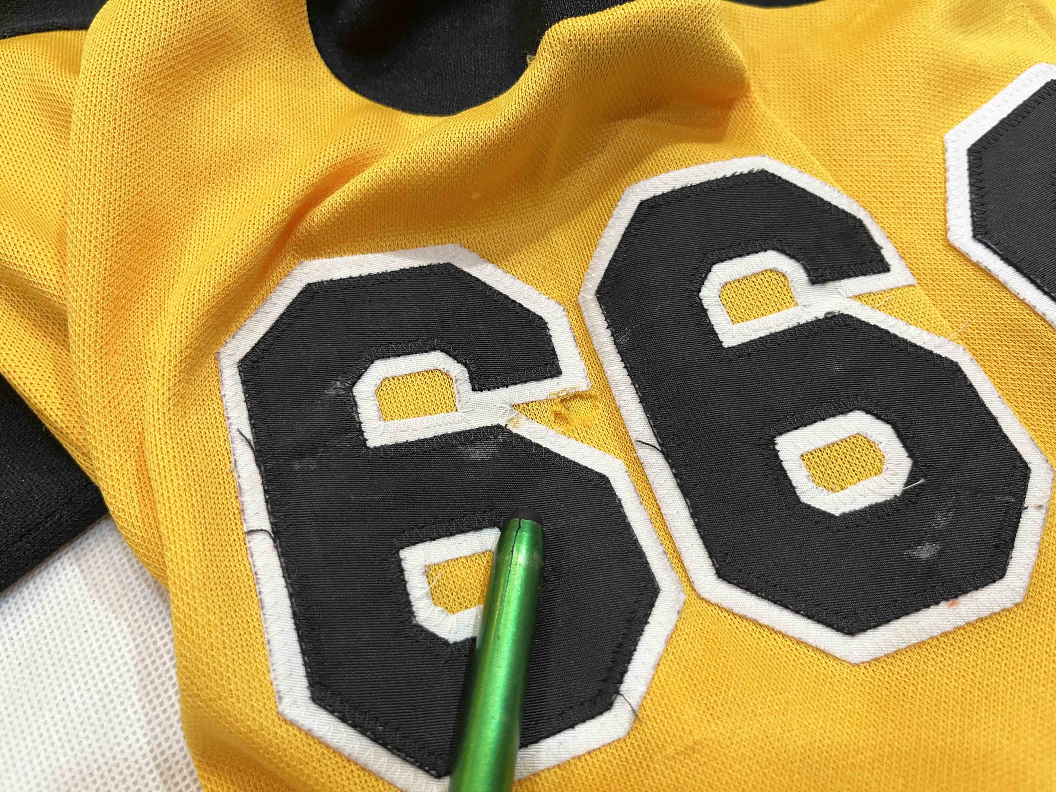 Ccm × NHL × Vintage Vintage CCM Pittsburgh Penguins LEMIEUX NHL Hockey Jersey Size US L / EU 52-54 / 3 - 12 Thumbnail