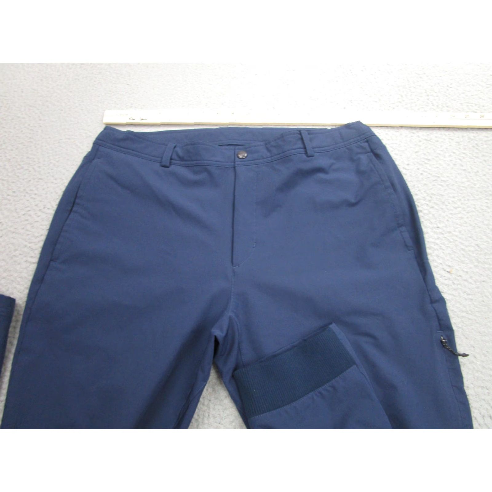 Vintage Mack Weldon Jogger Pants Mens XL Navy Blue Stretch Cuffed Zip Pockets Athletic Cross-Body Life: Activewear Casual Size US 36 / EU 52 - 3 Thumbnail