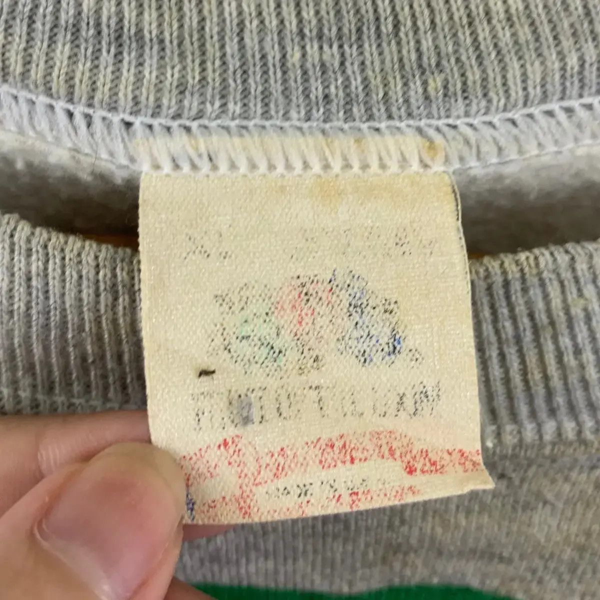 Vintage Vintage 80’ PARADISE ENCINITAS Bar Grill Sweatshirt Sweater Size L / US 10 / IT 46 - 6 Thumbnail