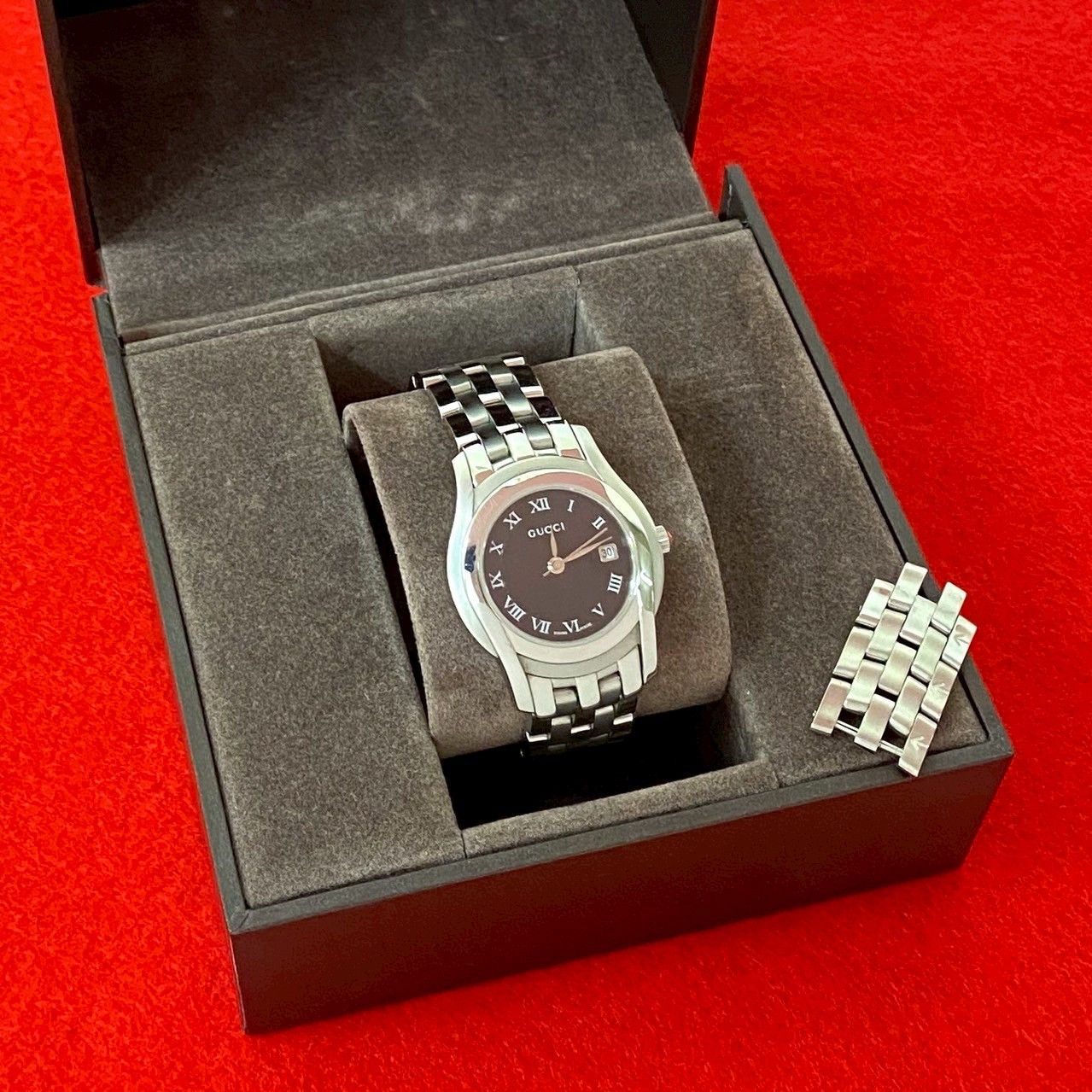 Gucci Gucci Gucci Old Gucci Stainless Steel Watch Metal Quartz Size ONE SIZE - 1 Thumbnail