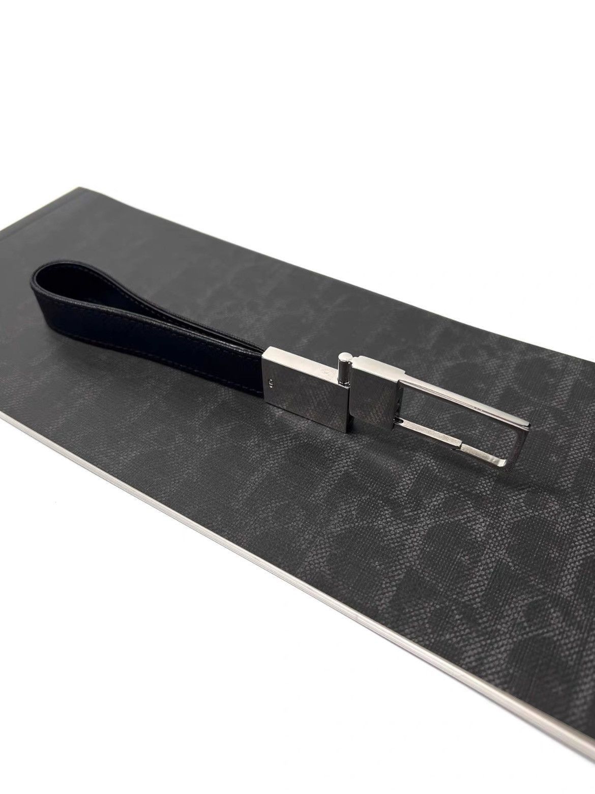 Dior Dior Homme 04SS Leather Keychain-2505 Size ONE SIZE - 3 Thumbnail