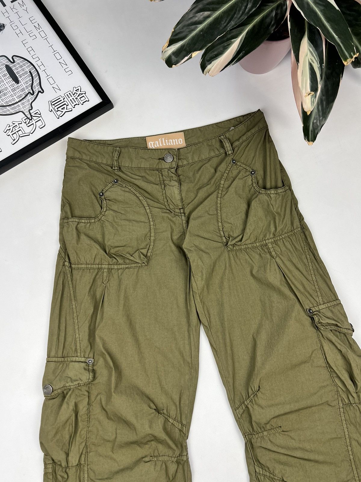 John Galliano Galliano Fighters Club Cargo Women’s Made in Italy Pants Size 27" / US 4 / IT 40 - 5 Thumbnail
