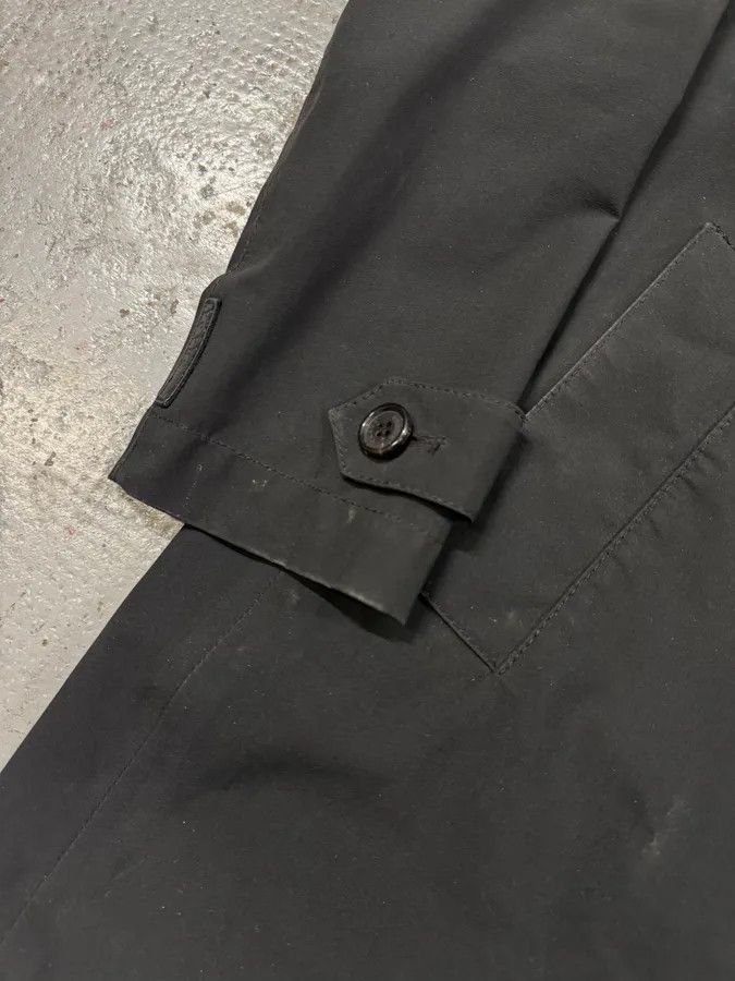 Prada 2000s Prada Black Trench Raincoat Jacket Size M / US 6-8 / IT 42-44 - 7 Thumbnail