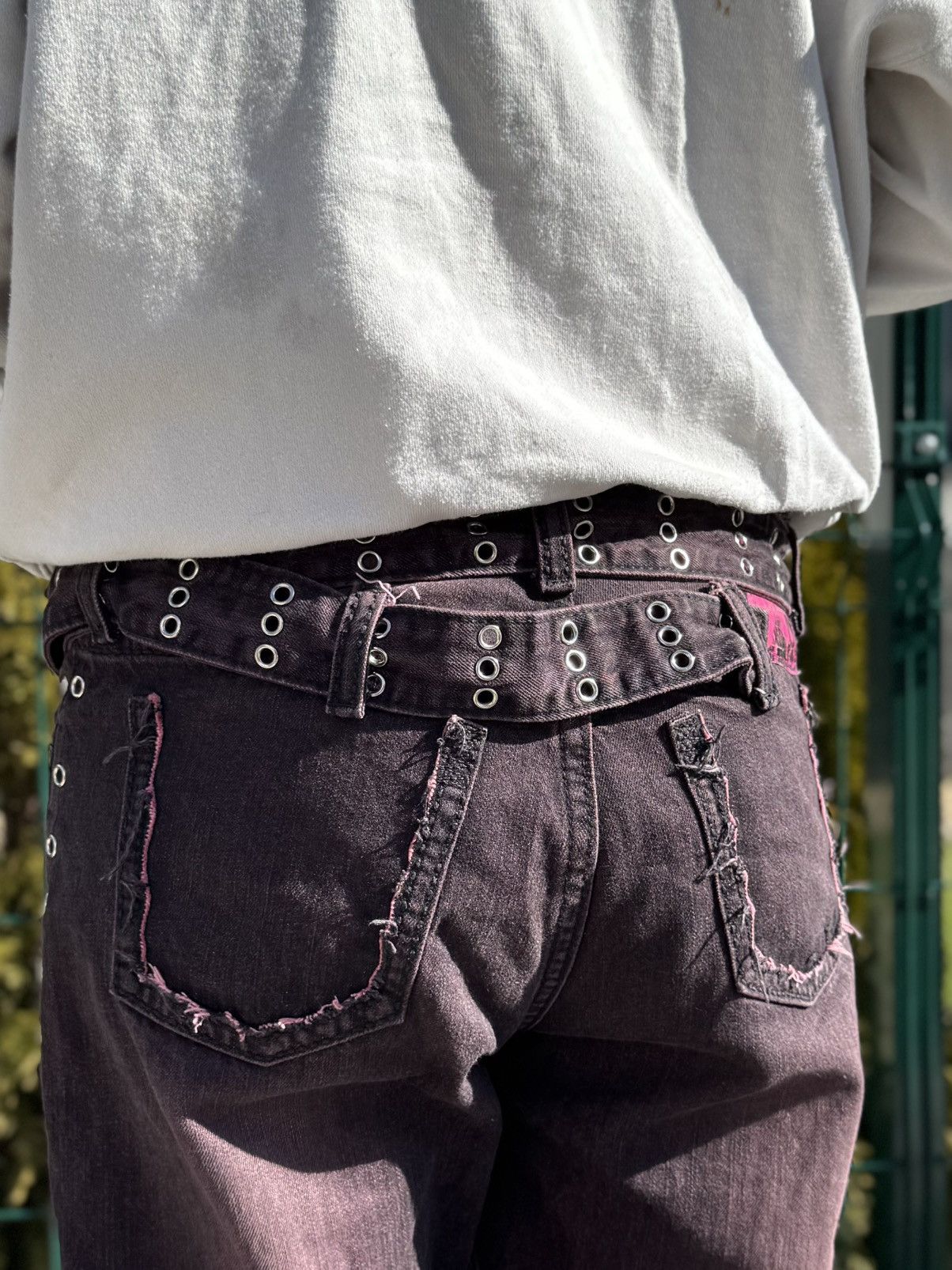Cheap Monday Cheap Monday AntiLow Waist Baggy Jeans Pink Purple Size 27" / US 4 / IT 40 - 4 Thumbnail