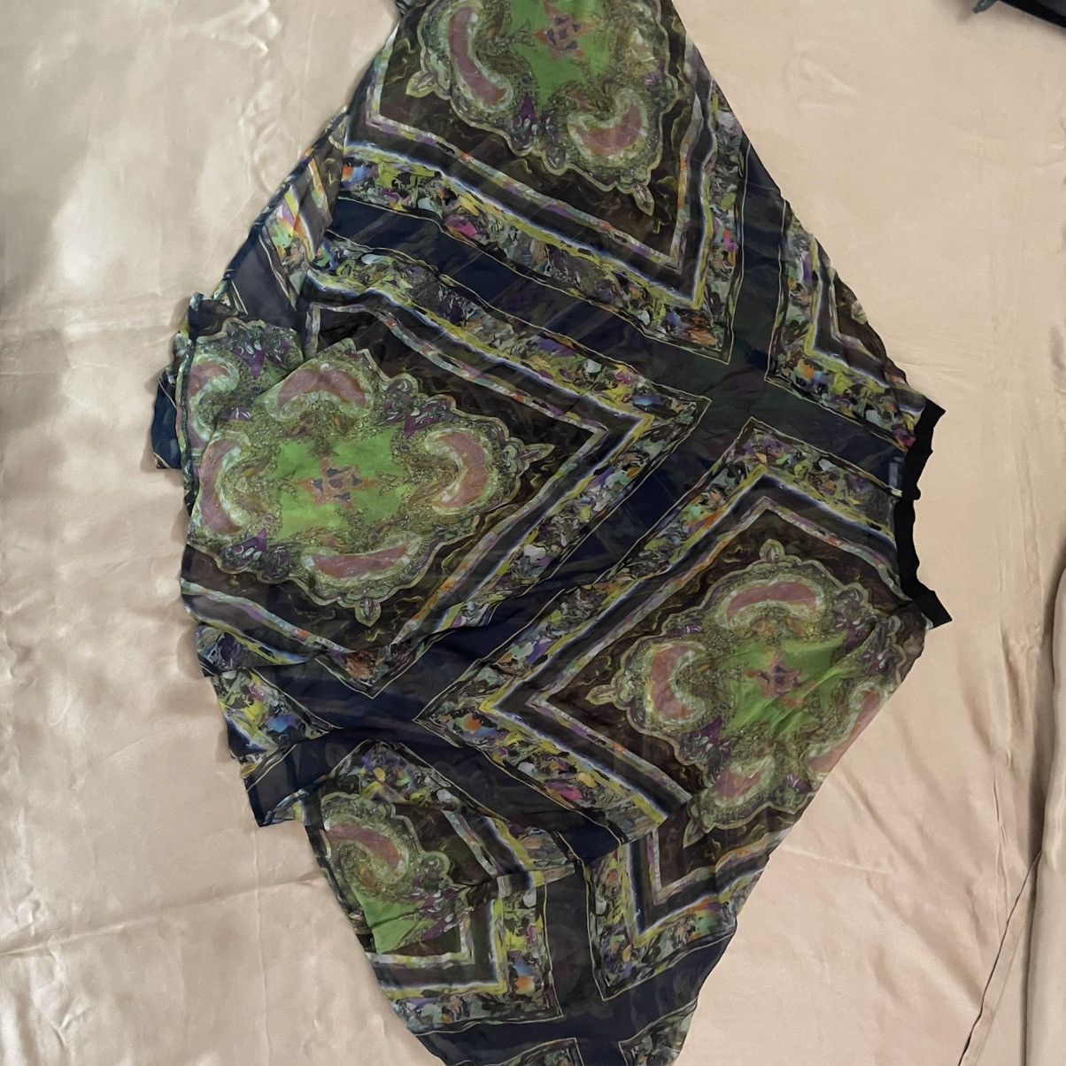 Dries Van Noten Dries Van Noten Sheer Silk Printed Top Size 27" / US 4 / IT 40 - 3 Thumbnail