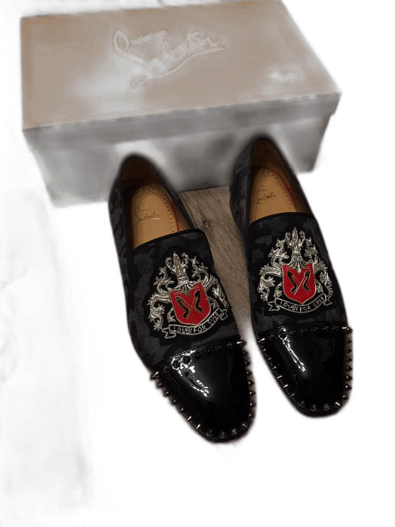 Christian Louboutin Casual Shoes with Embroidery