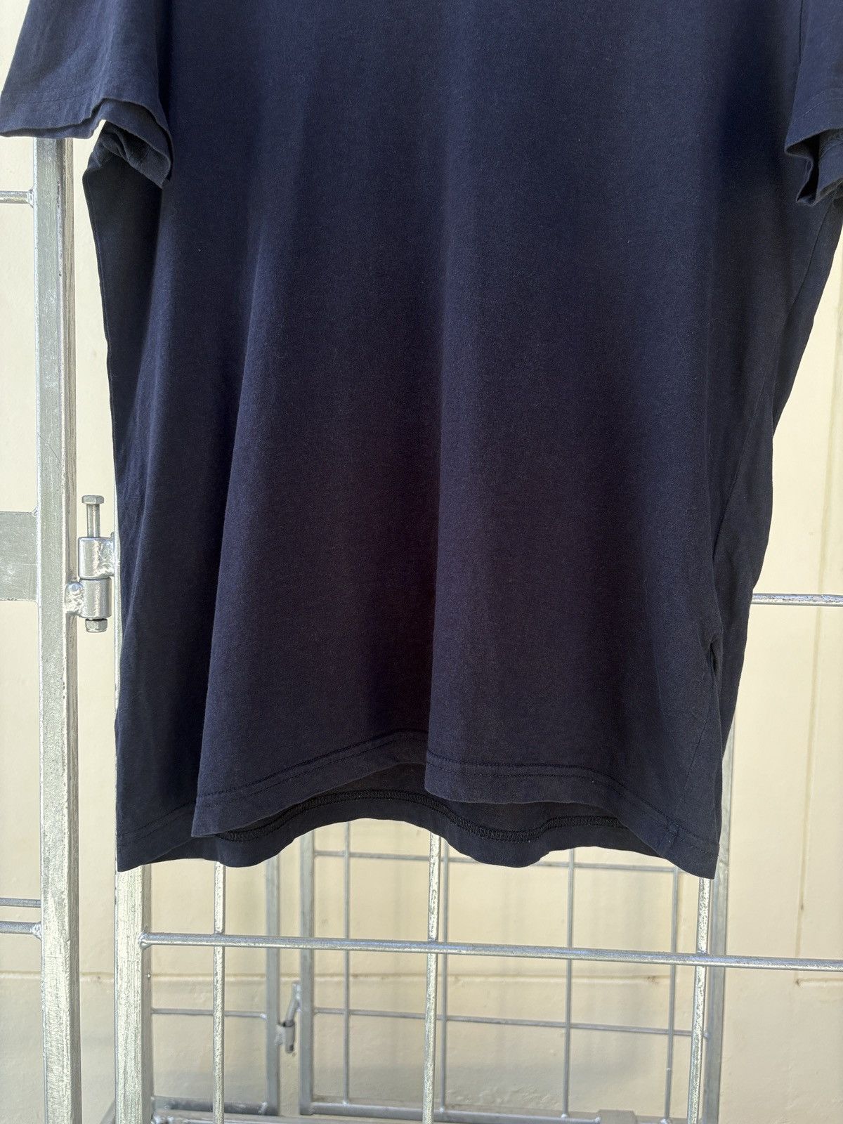 Prada Prada black v neck T-shirt Size US M / EU 48-50 / 2 - 5 Thumbnail