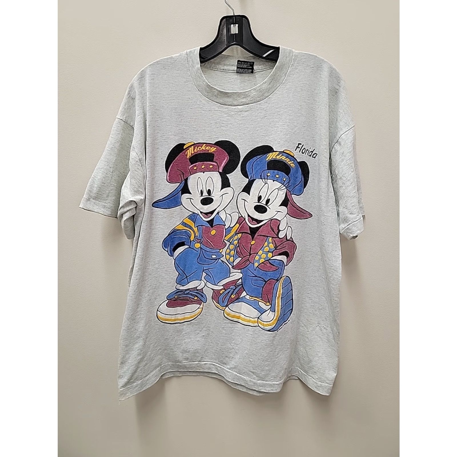 Fruit Of The Loom VINTAGE Mickey Mouse Minnie Mouse Graphic T-shirt Mens XL Gray 90s Cartoon Hip Hop Rap Shirt Mens XL Size US XL / EU 56 / 4 - 2 Thumbnail