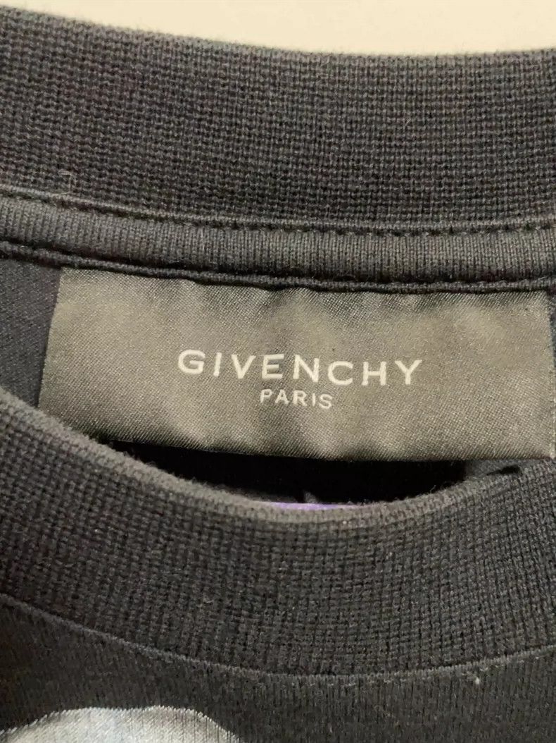 Givenchy Givenchy Old-style GVC Shark Short Sleeve Size US M / EU 48-50 / 2 - 2 Thumbnail
