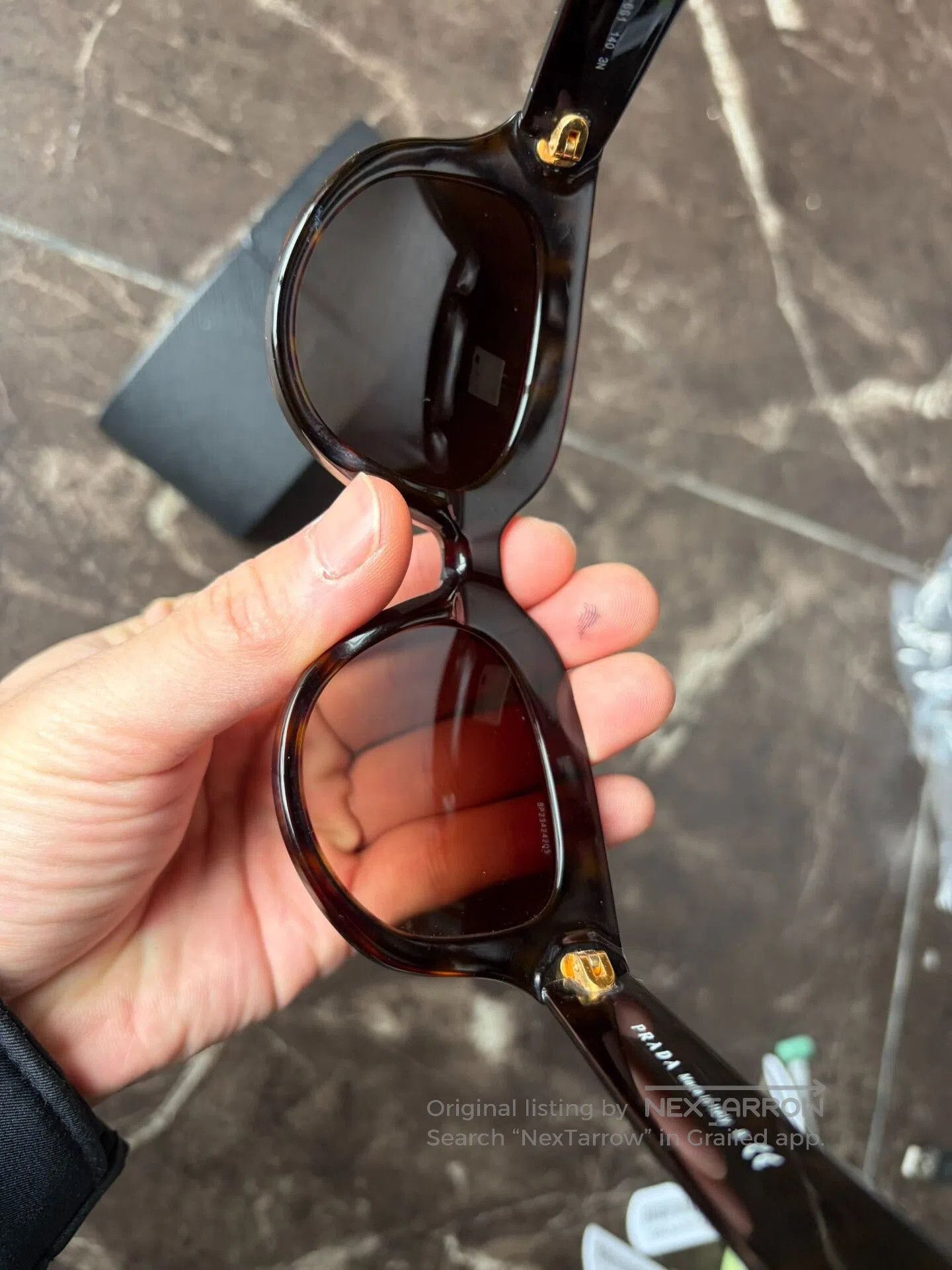 Prada Prada Tortoiseshell Logo Sunglasses. Size ONE SIZE - 3 Thumbnail