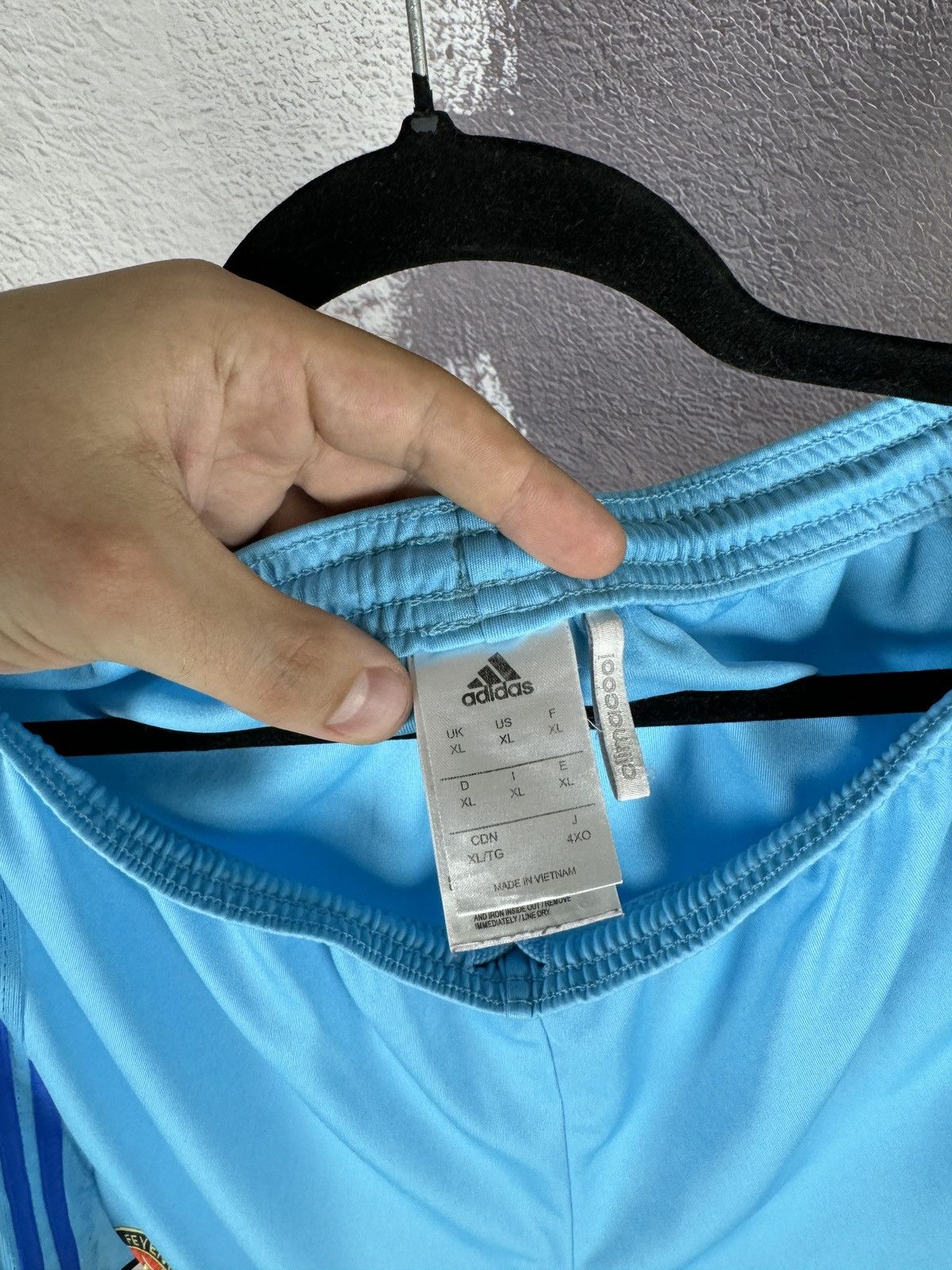 Adidas Adidas FC Feyenoord 15/16 #10 Vilhena away jersey shorts Size US L / EU 52-54 / 3 - 23 Thumbnail