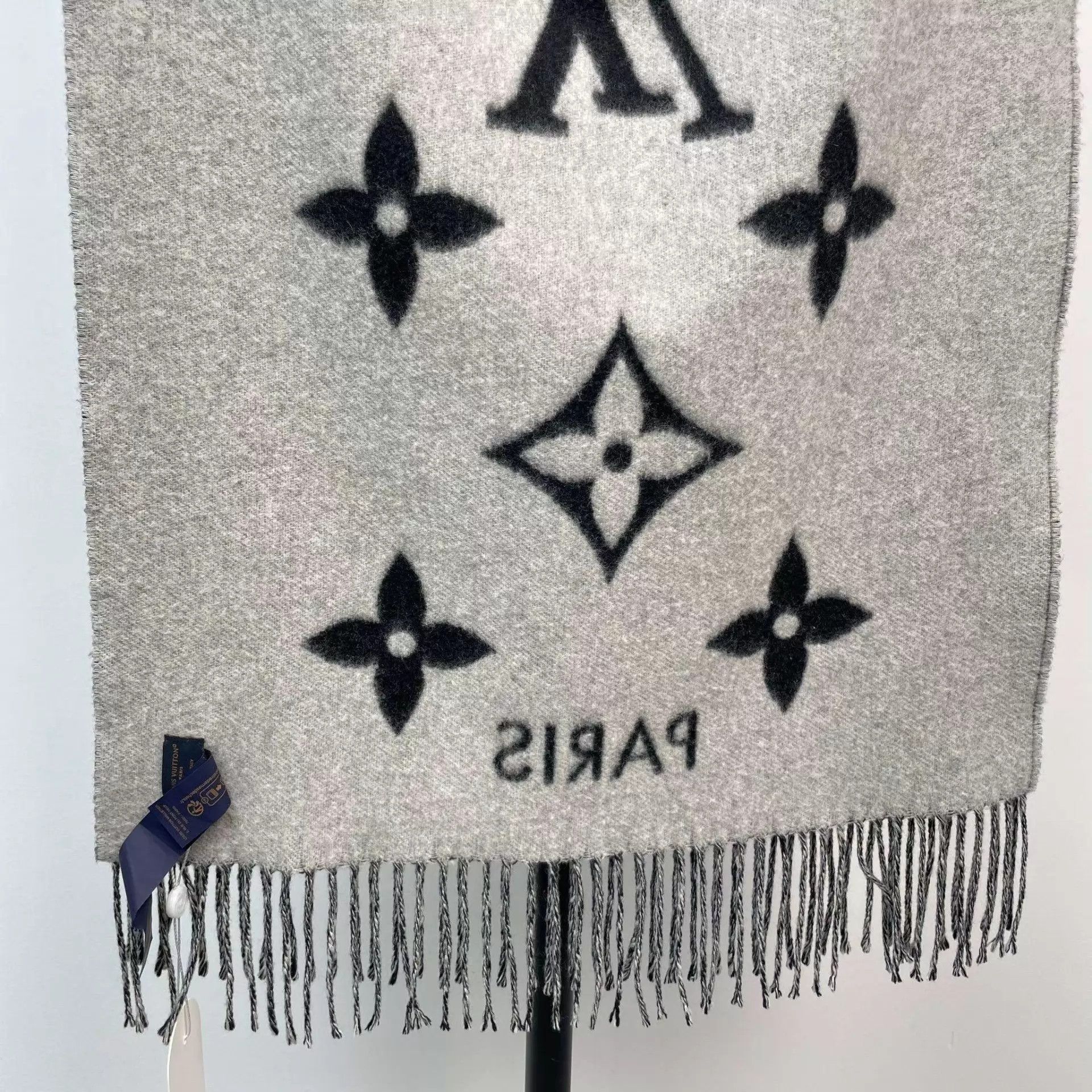 Louis Vuitton LV 98 new colorblock wool scarf 170x45 Size ONE SIZE - 8 Thumbnail