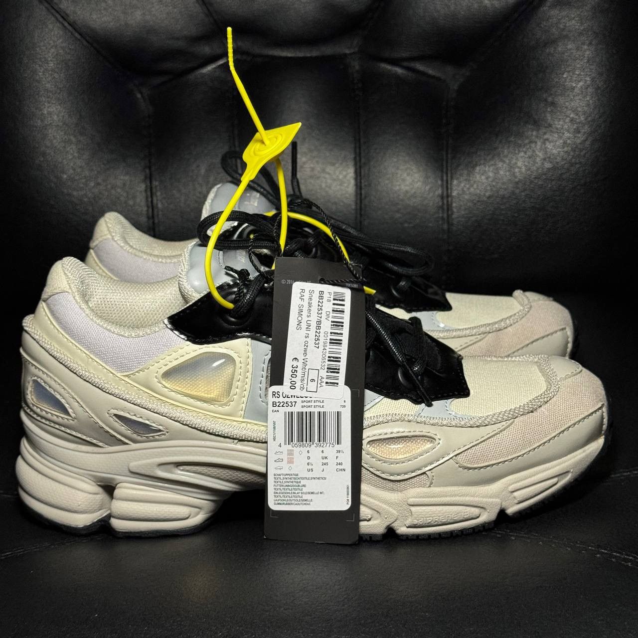 Adidas × Raf Simons Adidas Raf Simons Ozweego Cream Size US 6.5 / EU 39-40 - 1 Thumbnail
