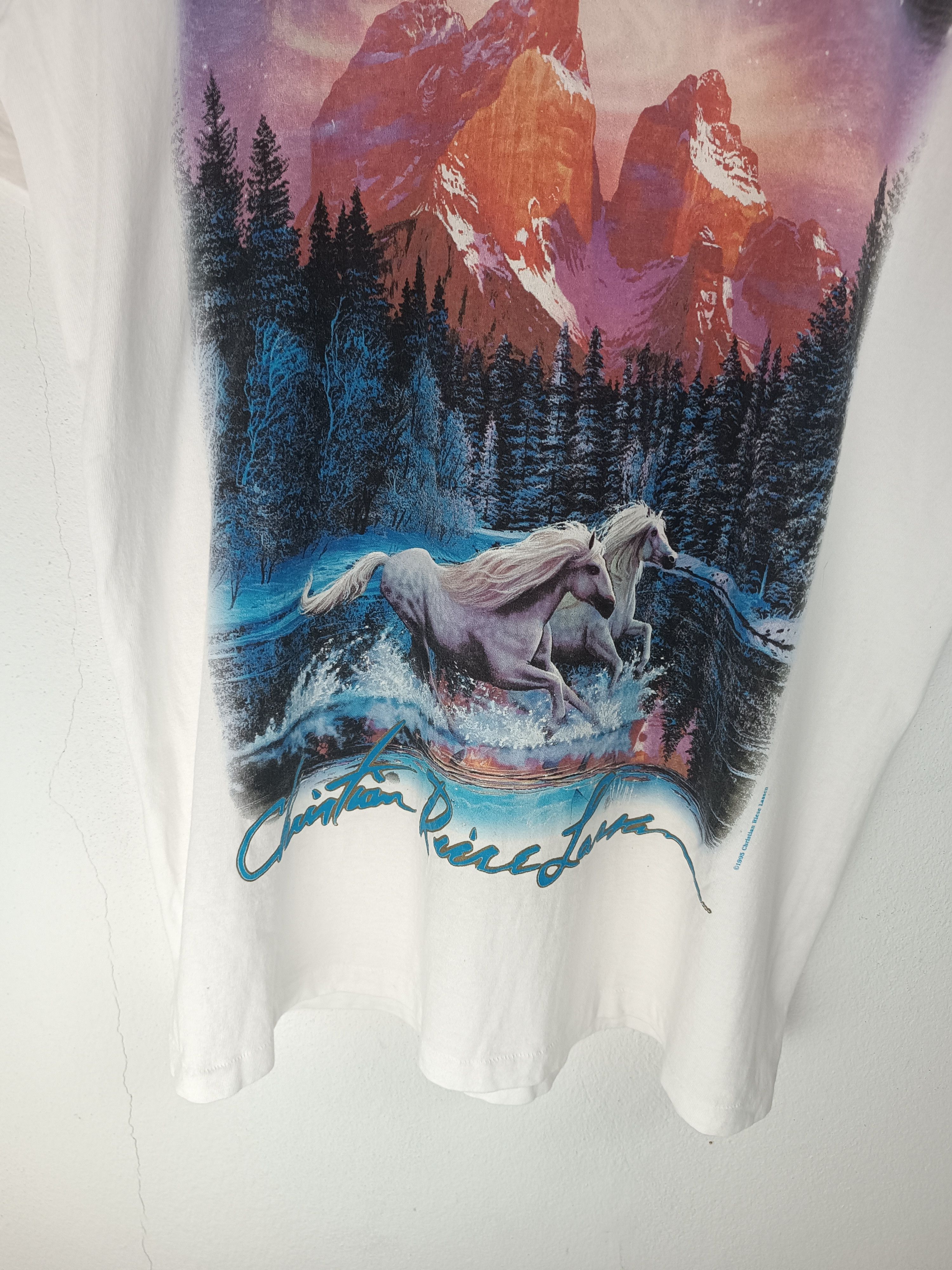 Vintage VINTAGE 1995 CHRISTIAN RIESE LASSEN HORSE IN A LAKE ART TEE Size US XL / EU 56 / 4 - 8 Thumbnail