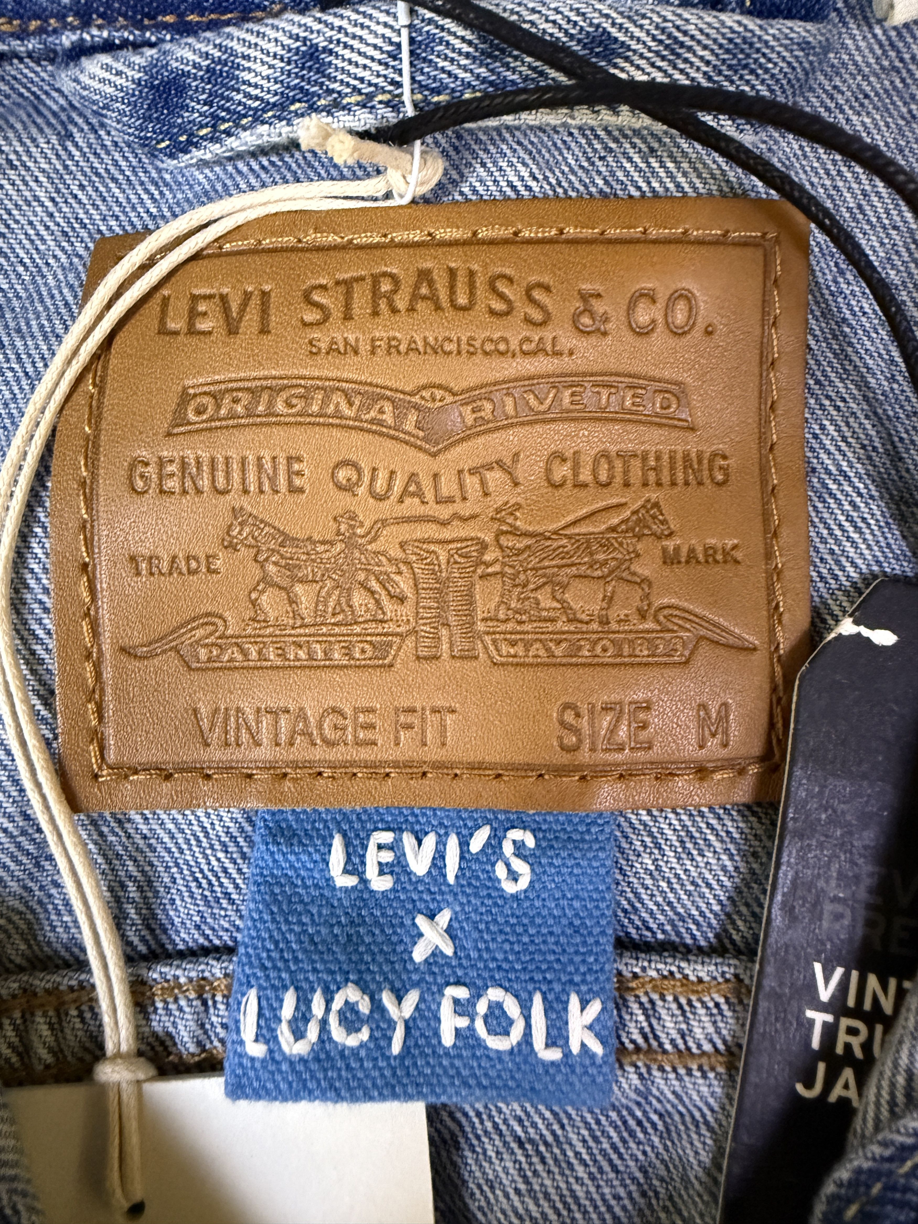 Levi's Levi's x Lucy Folk Denim Trucker Jacket Size US M / EU 48-50 / 2 - 3 Thumbnail