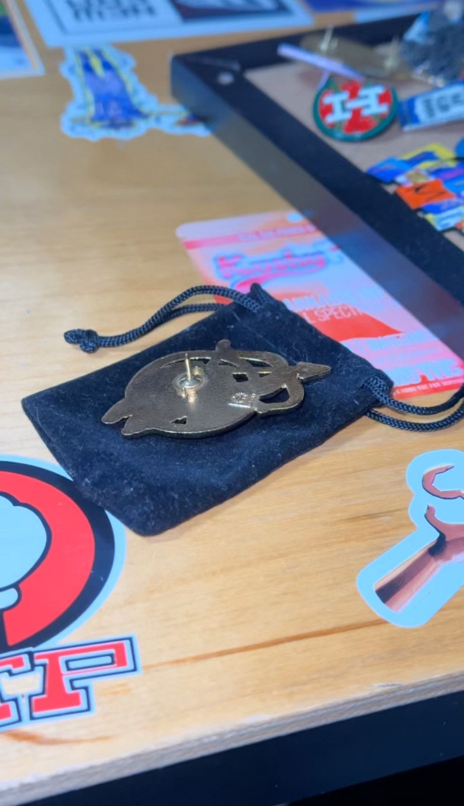 Hat Club × Lids × New Era Hat club sweet hearts pin Size ONE SIZE - 2 Thumbnail