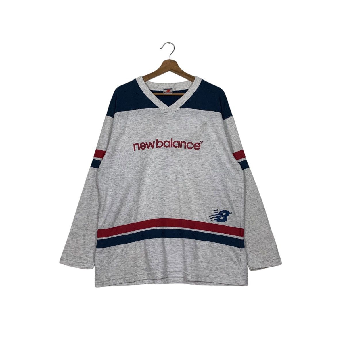 Vintage 90's NEW BALANCE V Neck Long Sleeve Shirt #2493-C112
