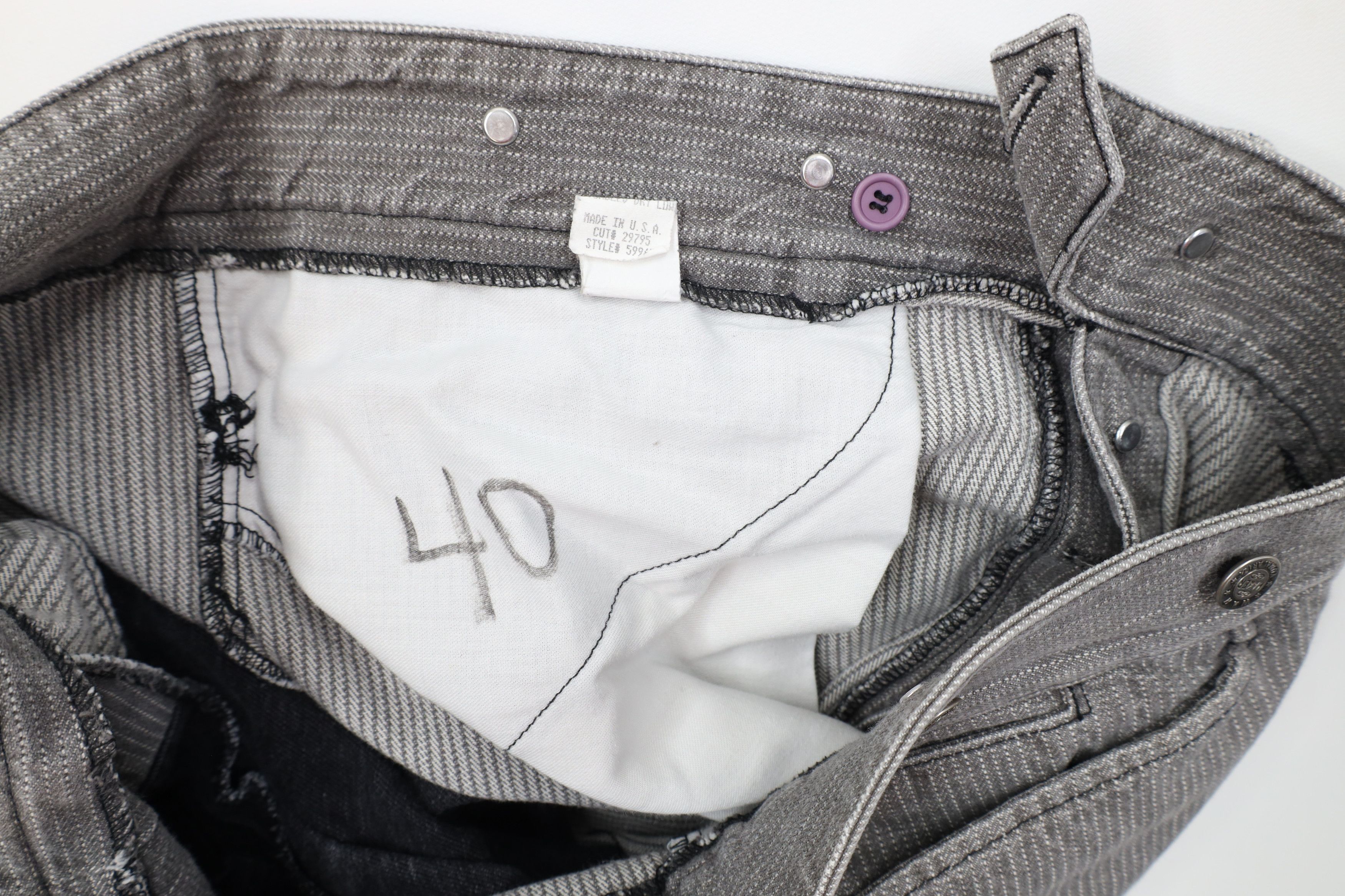 Vintage Vintage 90s Button Fly Buckle Back Wide Leg Jeans USA Size US 40 / EU 56 - 7 Thumbnail