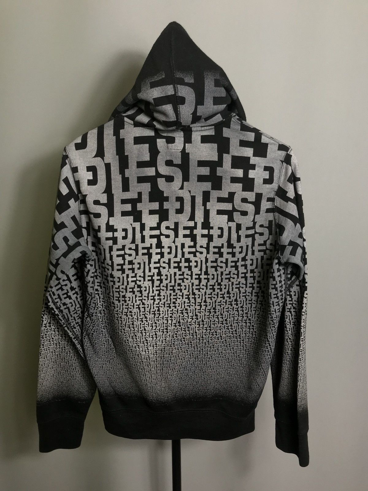 Designer × Diesel × Vintage Diesel MONOGRAM HOODIE Black Grey Mens y2k casual Size US M / EU 48-50 / 2 - 5 Thumbnail