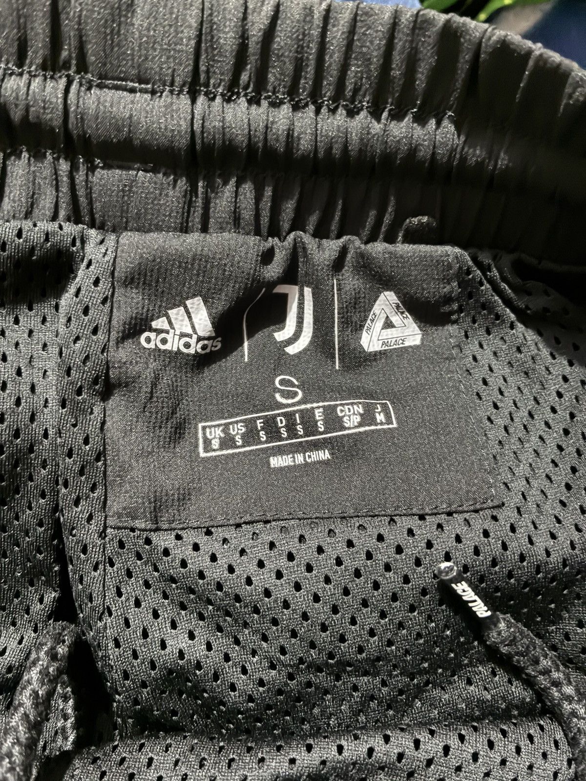 Adidas × Palace Adidas x Palace Juventus full set Size US S / EU 44-46 / 1 - 2 Thumbnail