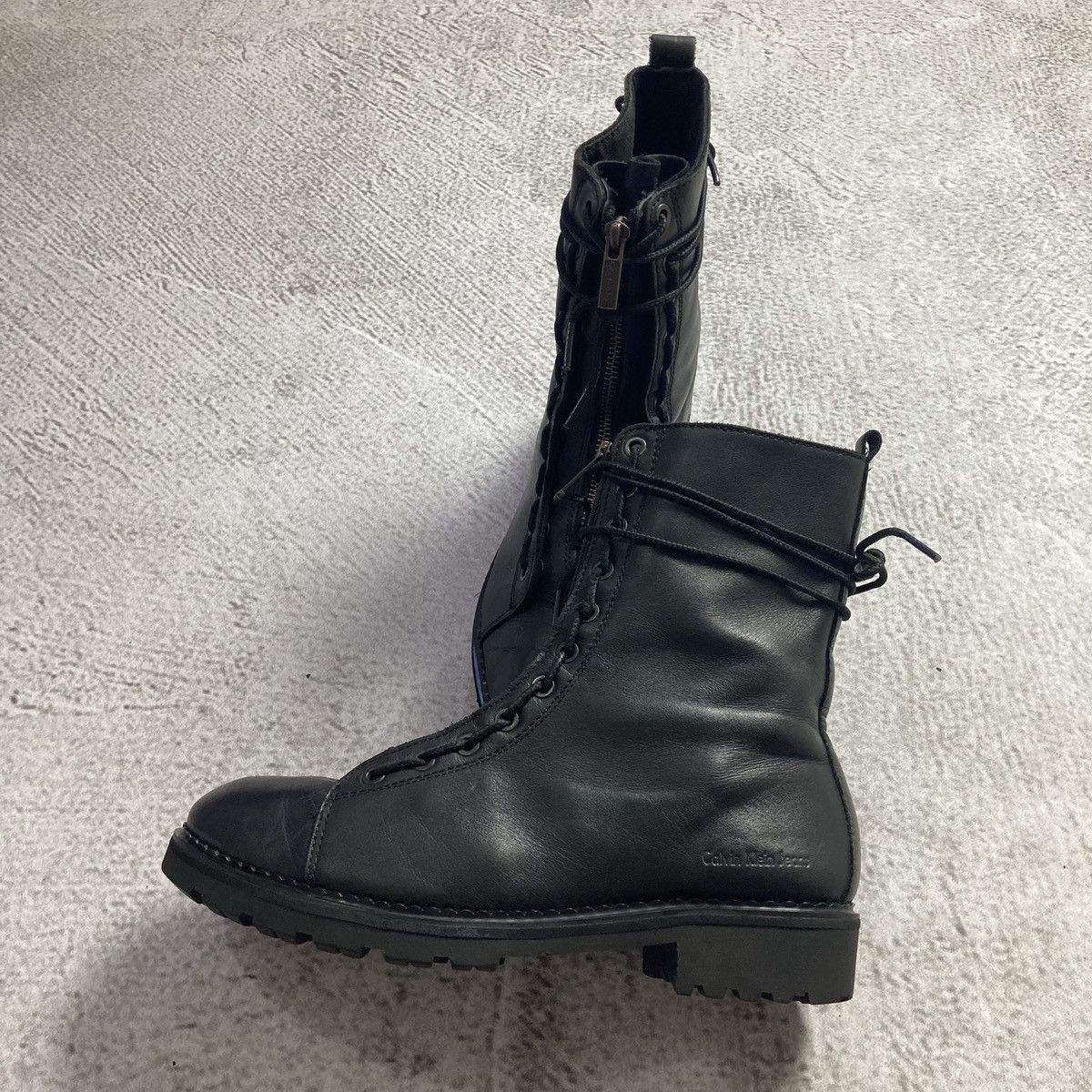 Calvin Klein 🚀NEED GONE🚀 CALVIN KLEIN Leather Front Zipper Boots Archive Size US 7 / EU 40 - 4 Thumbnail