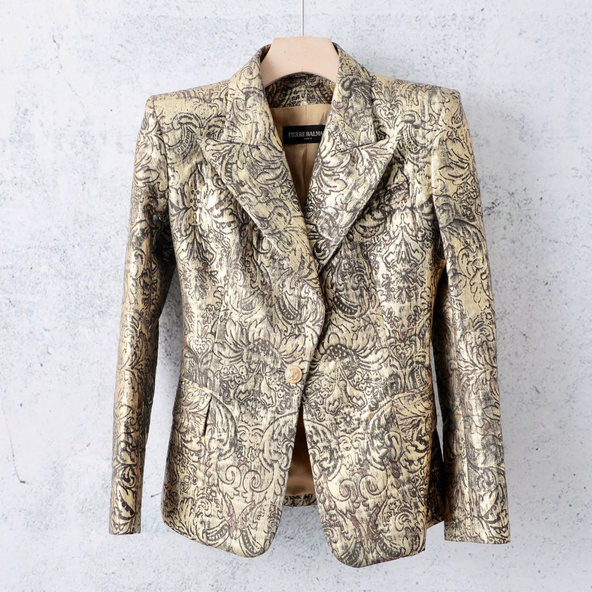 Balmain Balmain Champagne Gold Lapel Blazer Size XS / US 0-2 / IT 36-38 - 1 Thumbnail