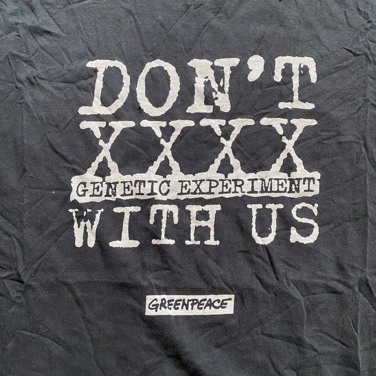 Other VINTAGE GREENPEACE DONT XXXXX WITH US T SHIRT Size US XL / EU 56 / 4 - 2 Thumbnail