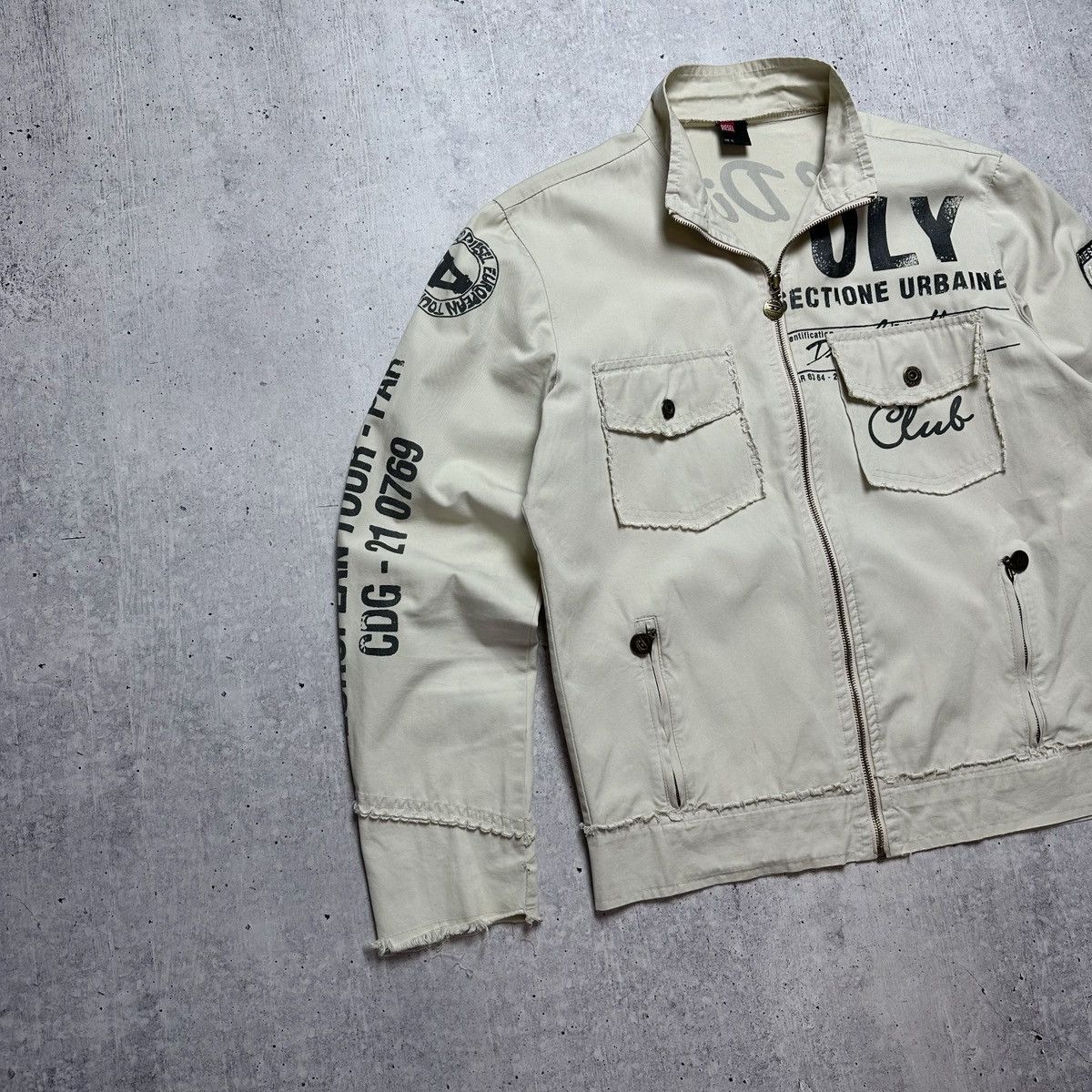 Diesel × Japanese Brand × Vintage 🔥VINTAGE DIESEL BIG LOGO DISTRESSED RACING BOMBER JACKET 🔥 Size US M / EU 48-50 / 2 - 3 Thumbnail