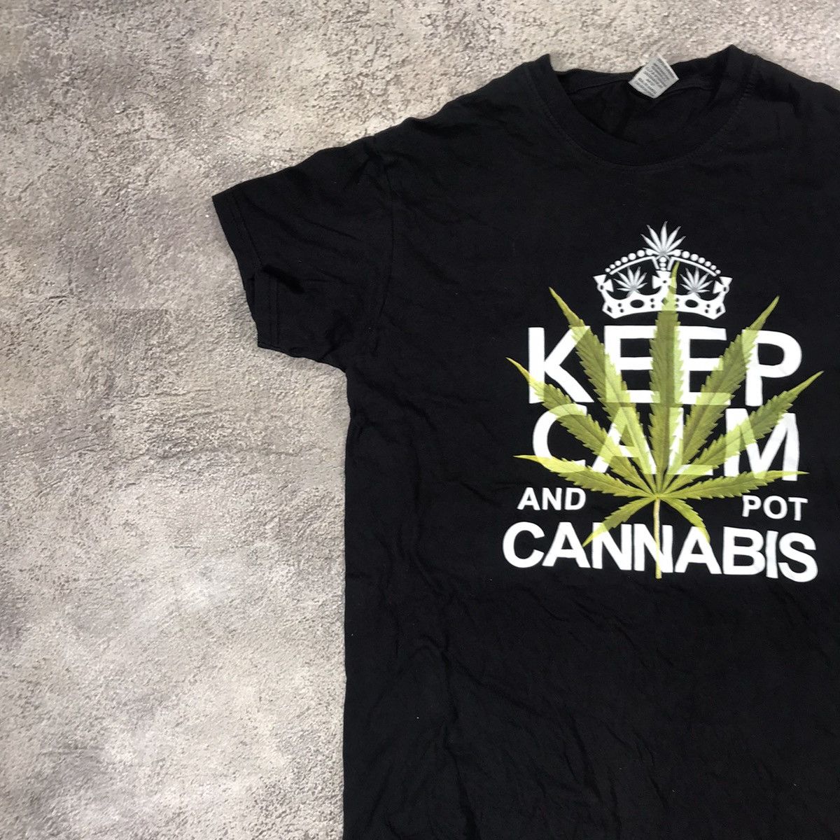 Band Tees VINTAGE TEE ADULT KEEP CALM AND POT CANNABIS Y2K FUNNY Size US S / EU 44-46 / 1 - 3 Thumbnail