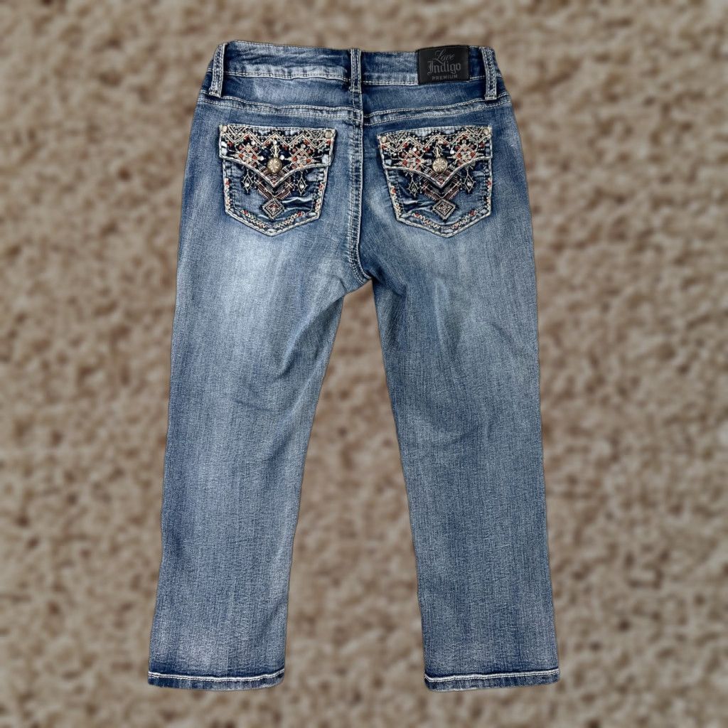 Denime Love Indigo Jeans Women 4 Capri Blue Denim Embroidered Sequin 5-Pocket Regular Inseam 20 in Capri Jeans Womens Size 27" / US 4 / IT 40 - 1 Thumbnail