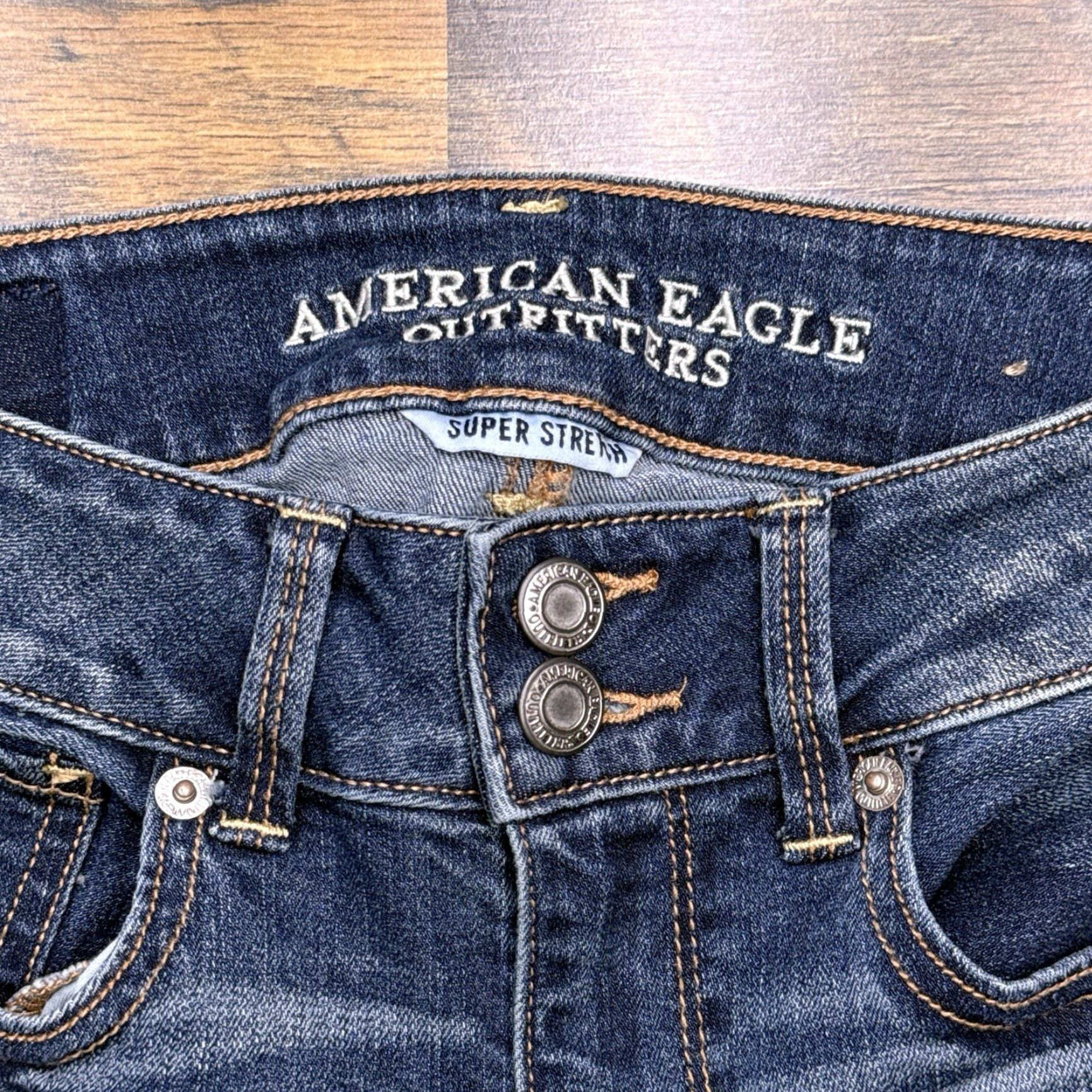 American Eagle Outfitters **American Eagle Artist Crop Jeans Blue Regular Women's 00** User: **American Eagle Artist Crop Jeans Regular Women's 00 Blue** Size 24" / US 00 / IT 34 - 2 Thumbnail