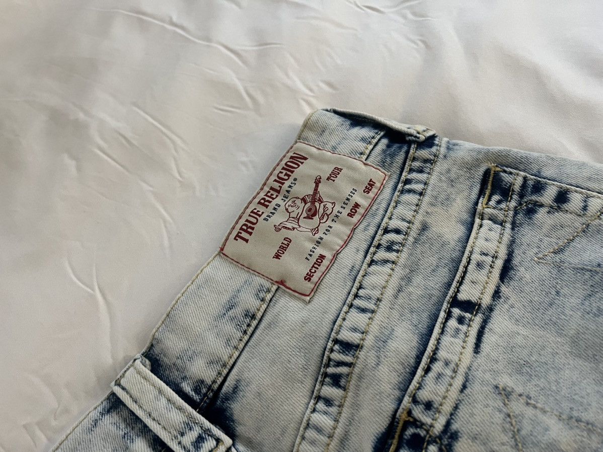 True Religion True Religion Rocco Jean Shorts Size US 33 - 7 Thumbnail