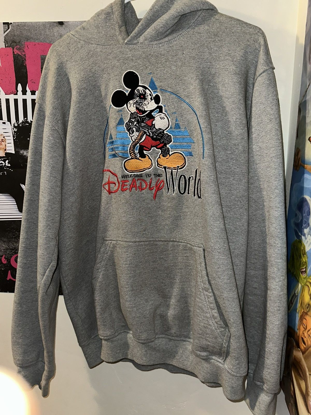 Other Mickey Mouse hoodie Size US XL / EU 56 / 4 - 2 Thumbnail