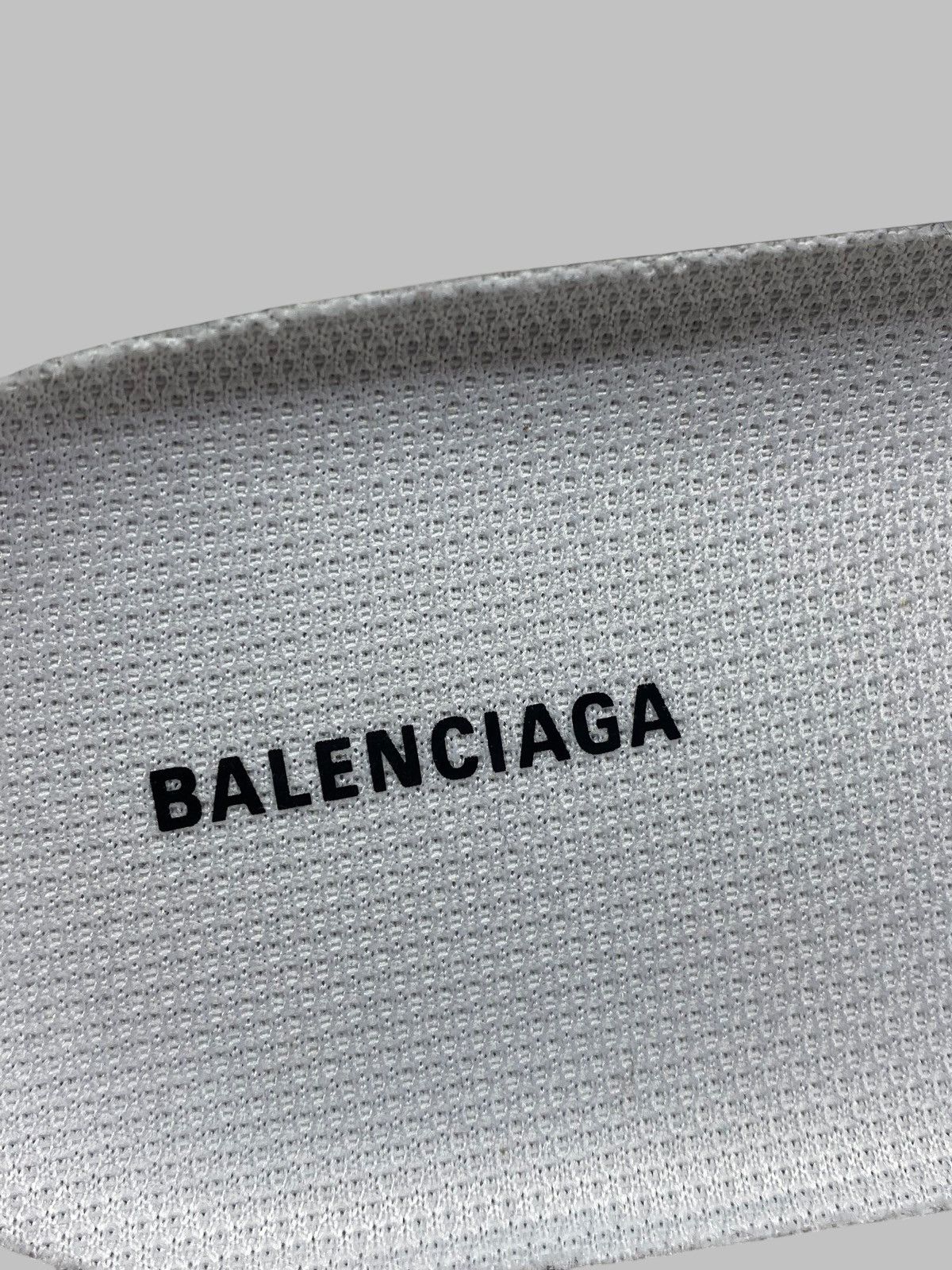 Balenciaga Balenciaga Triple S White Sneakers Size US 6 / EU 39 - 23 Thumbnail
