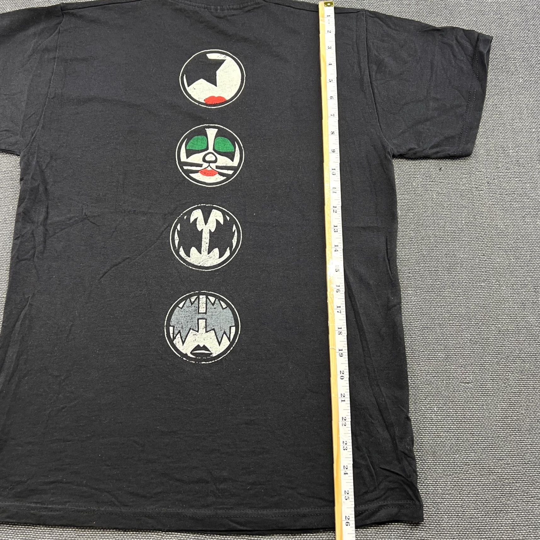 Fruit Of The Loom Vintage Fruit of the Loom KISS Shirt Mens M Black Fan tee Shirt Mens M Black Fan tee Size US M / EU 48-50 / 2 - 5 Thumbnail